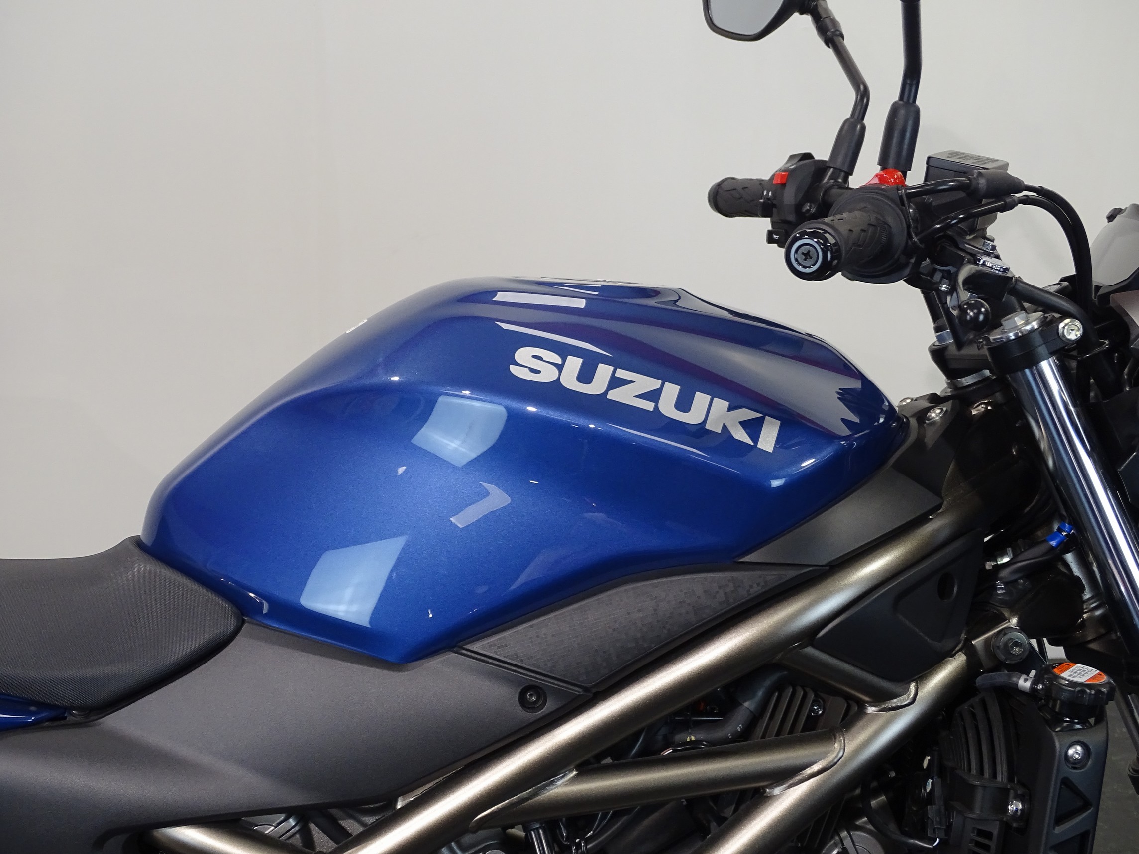 SUZUKI SV 650