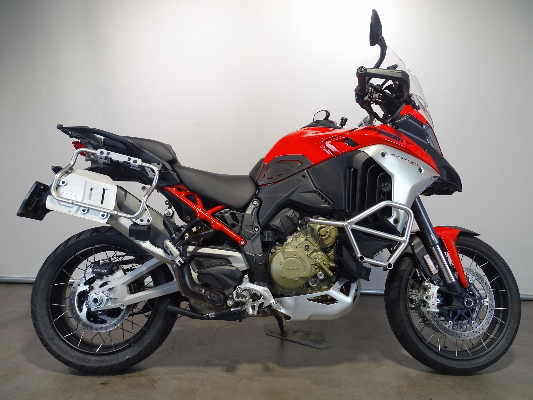 DUCATI MULTISTRADA V4 RALLY TRAVEL &