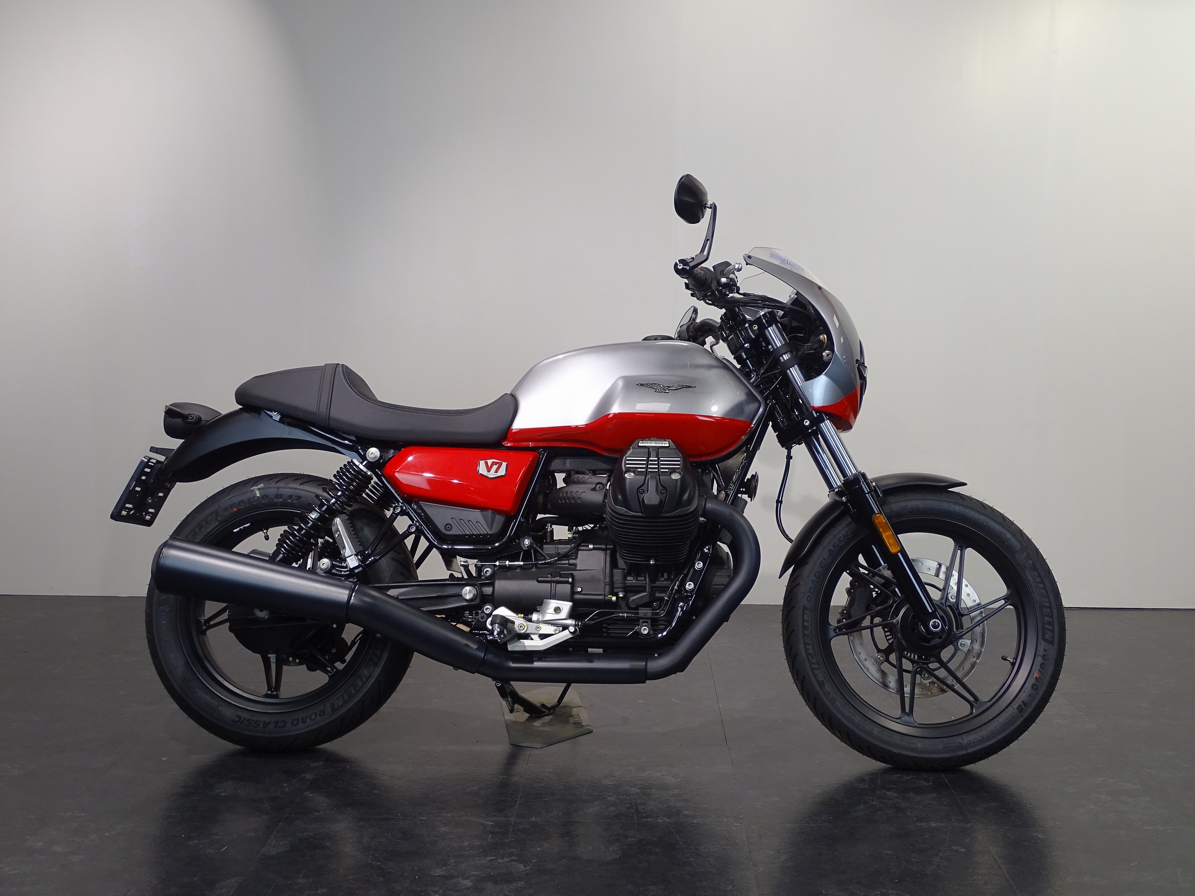 MOTO GUZZI V 7 STONE CORSA