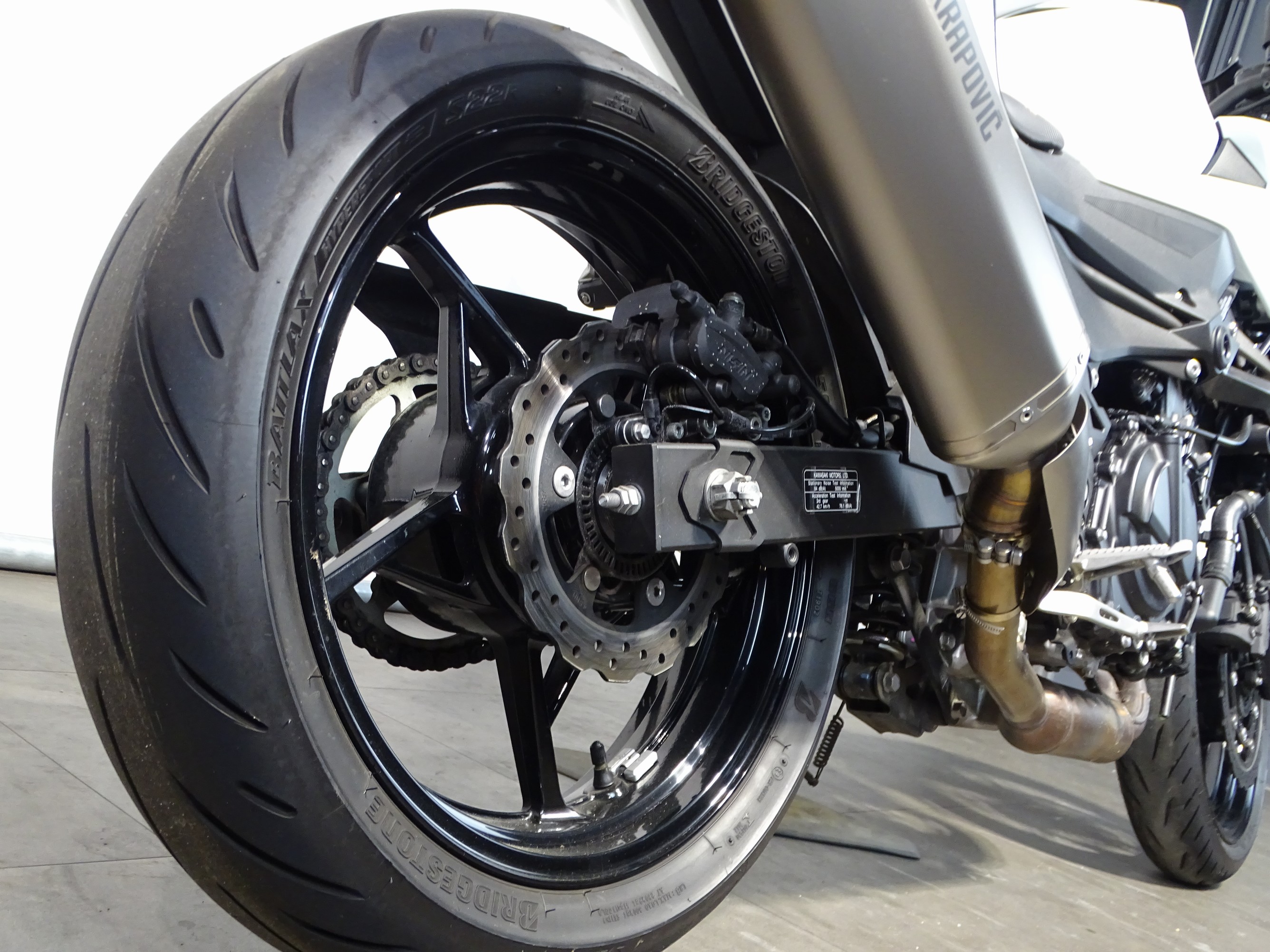 KAWASAKI Z 400 PERFORMANCE
