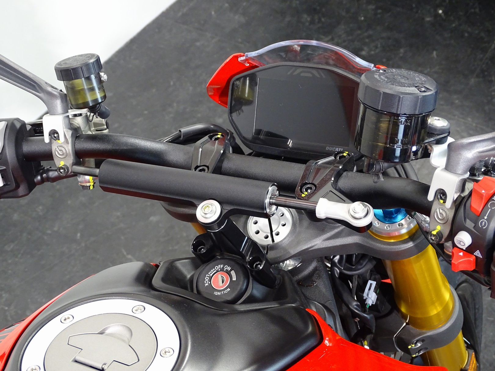 DUCATI MONSTER SP