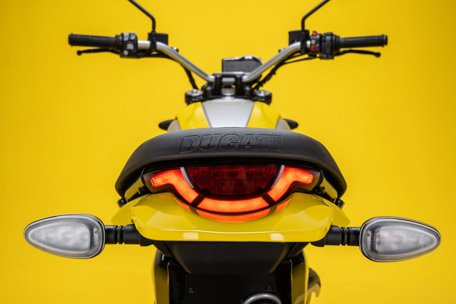 DUCATI SCRAMBLER ICON