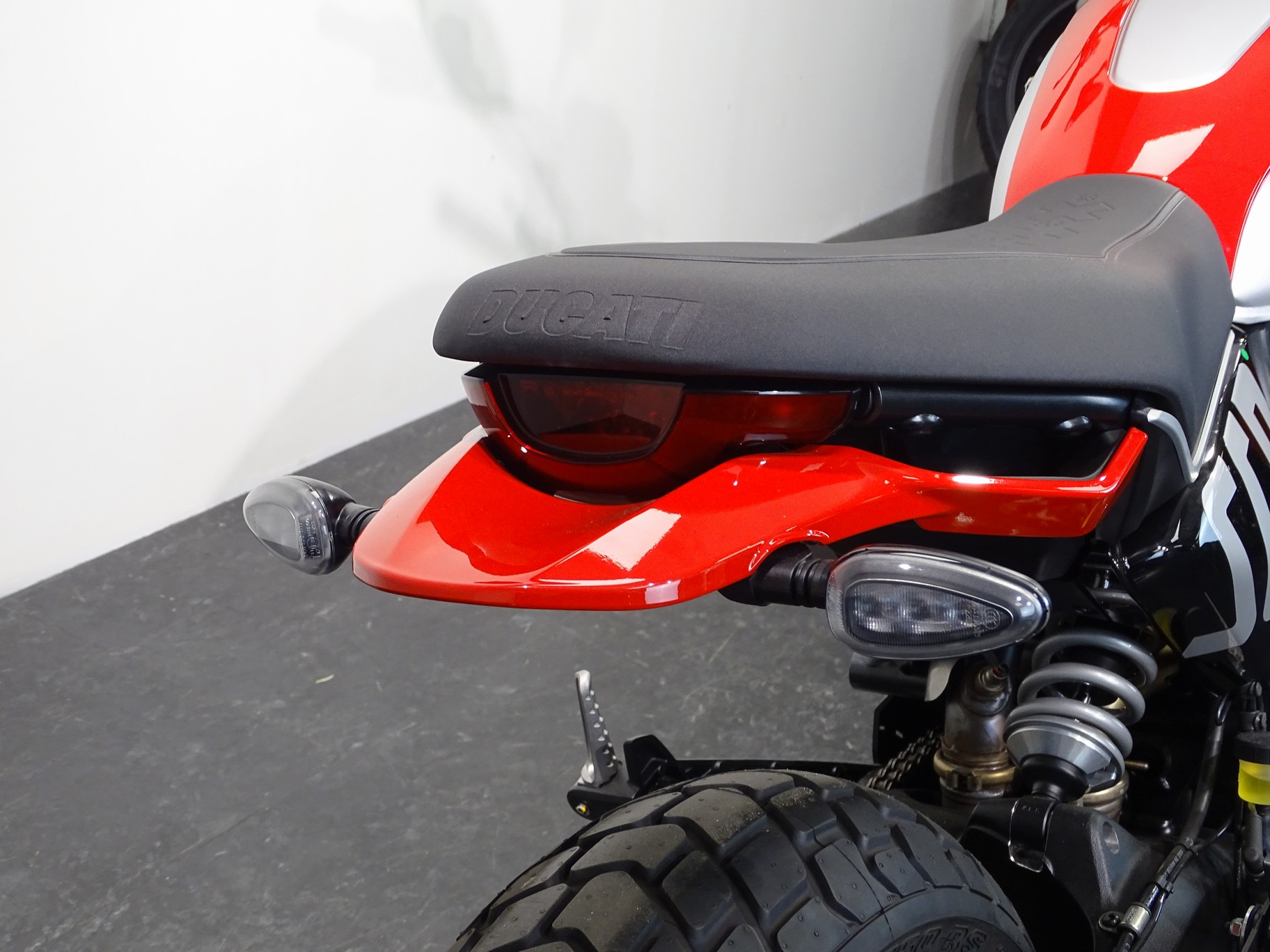 DUCATI SCRAMBLER ICON