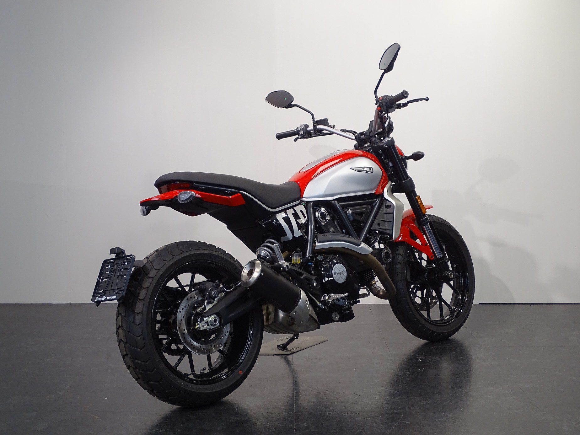 DUCATI SCRAMBLER ICON