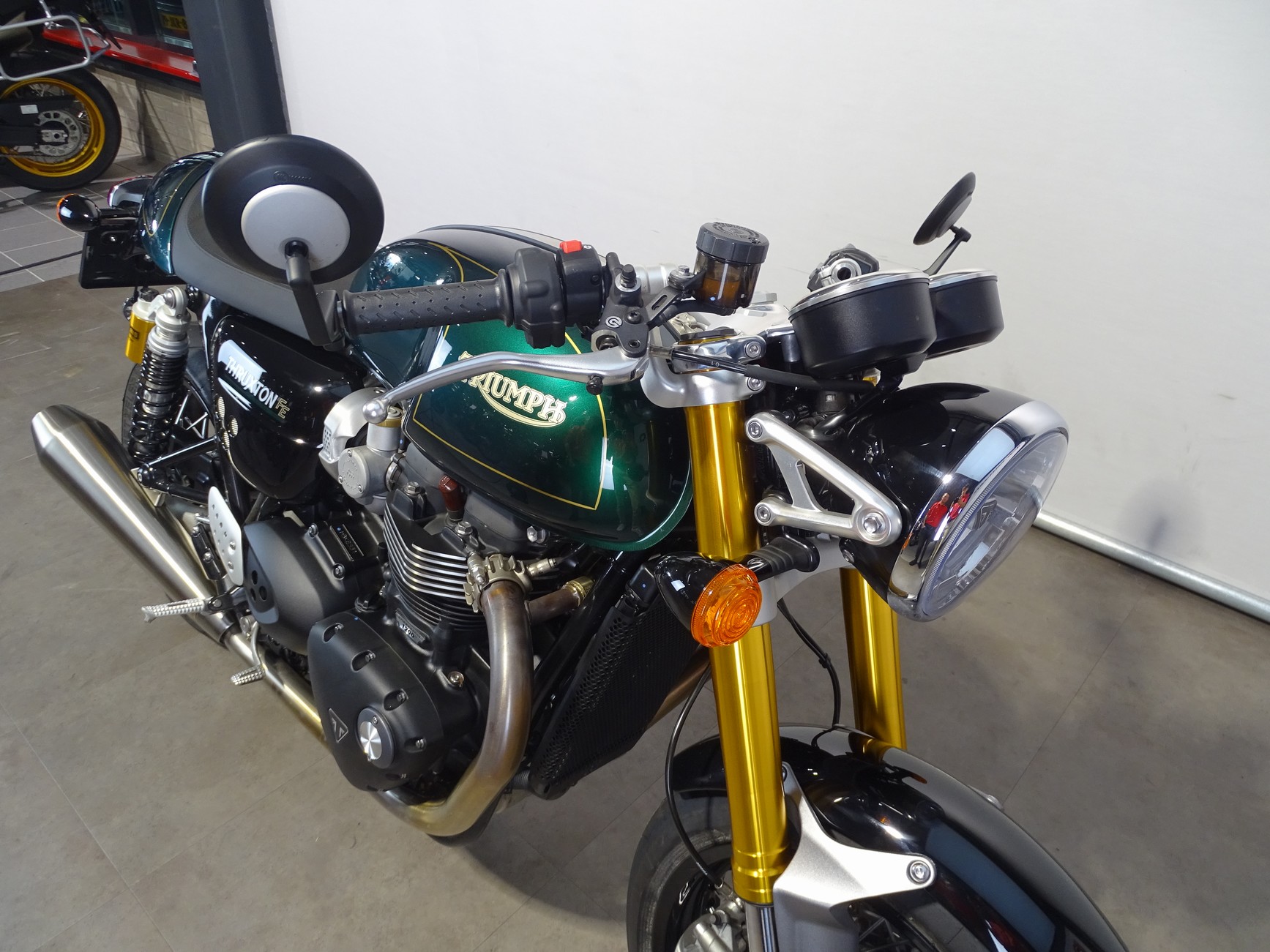 TRIUMPH THRUXTON 1200 R FINAL EDITION