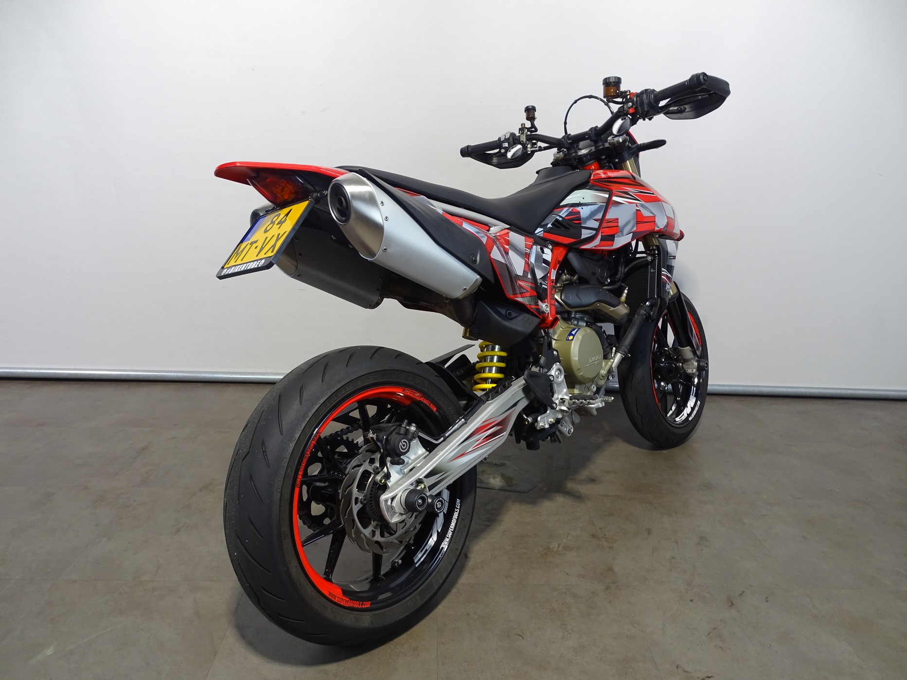 DUCATI HYPERMOTARD 698 MONO