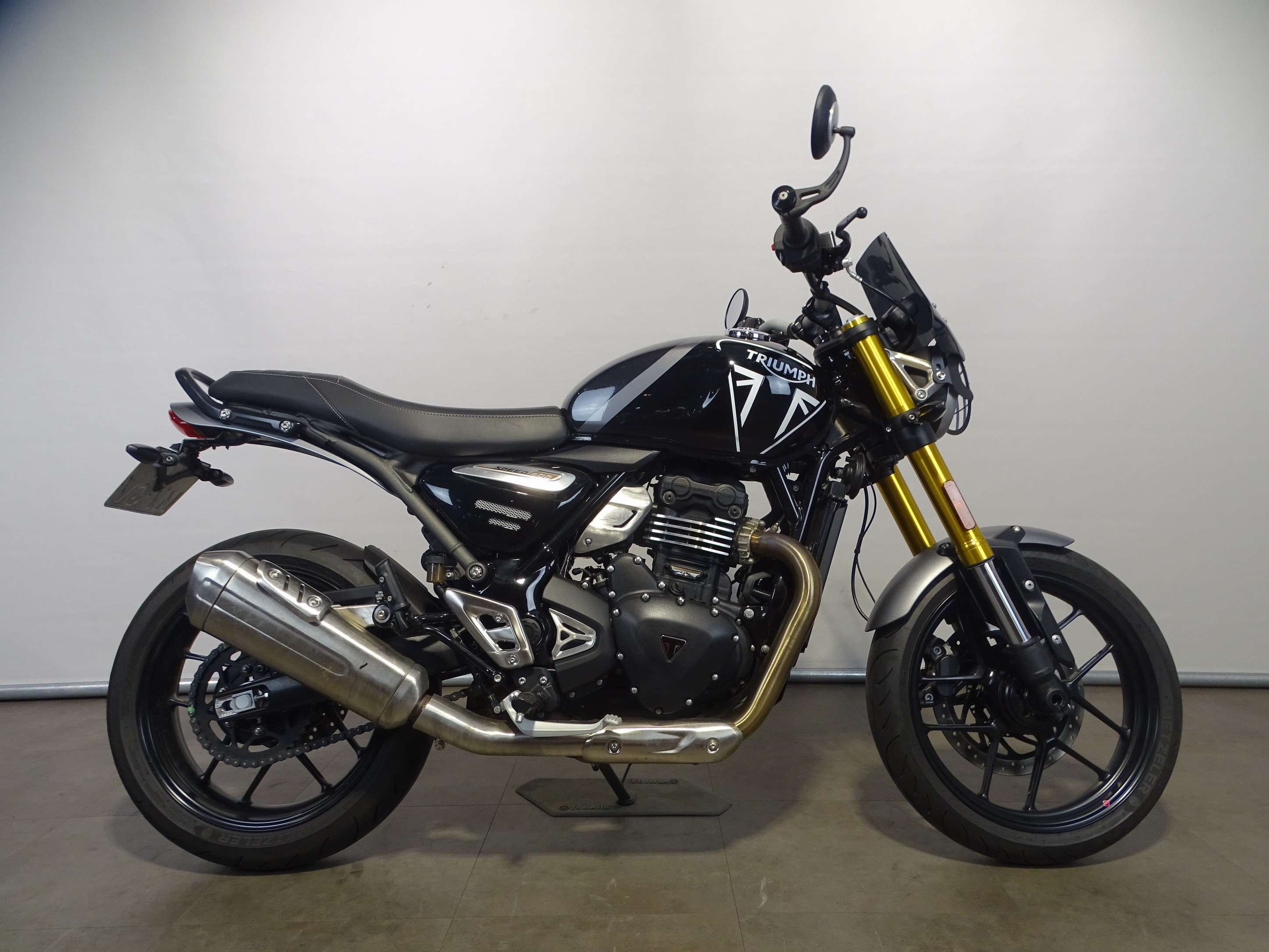 TRIUMPH SPEED 400