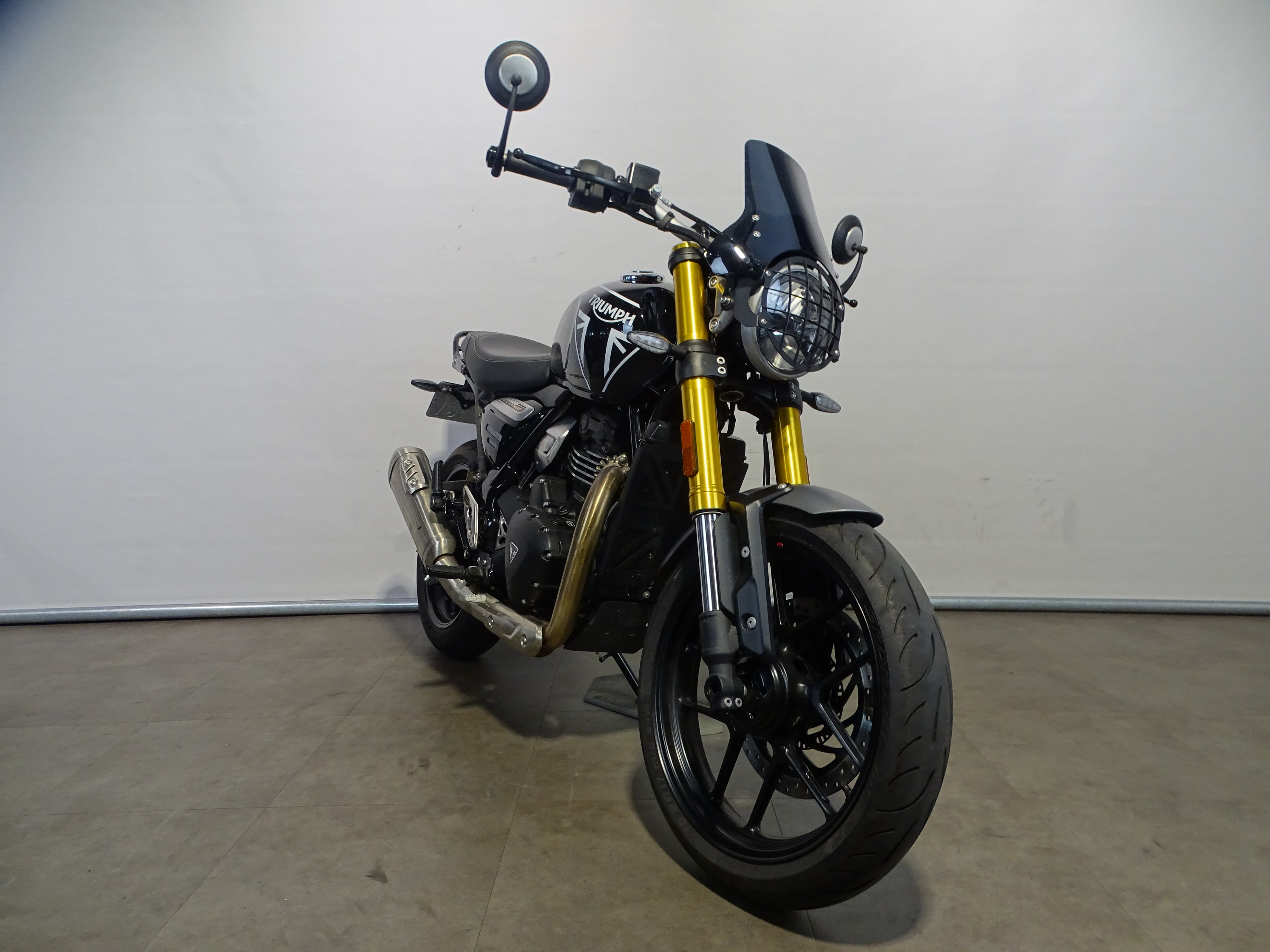 TRIUMPH SPEED 400