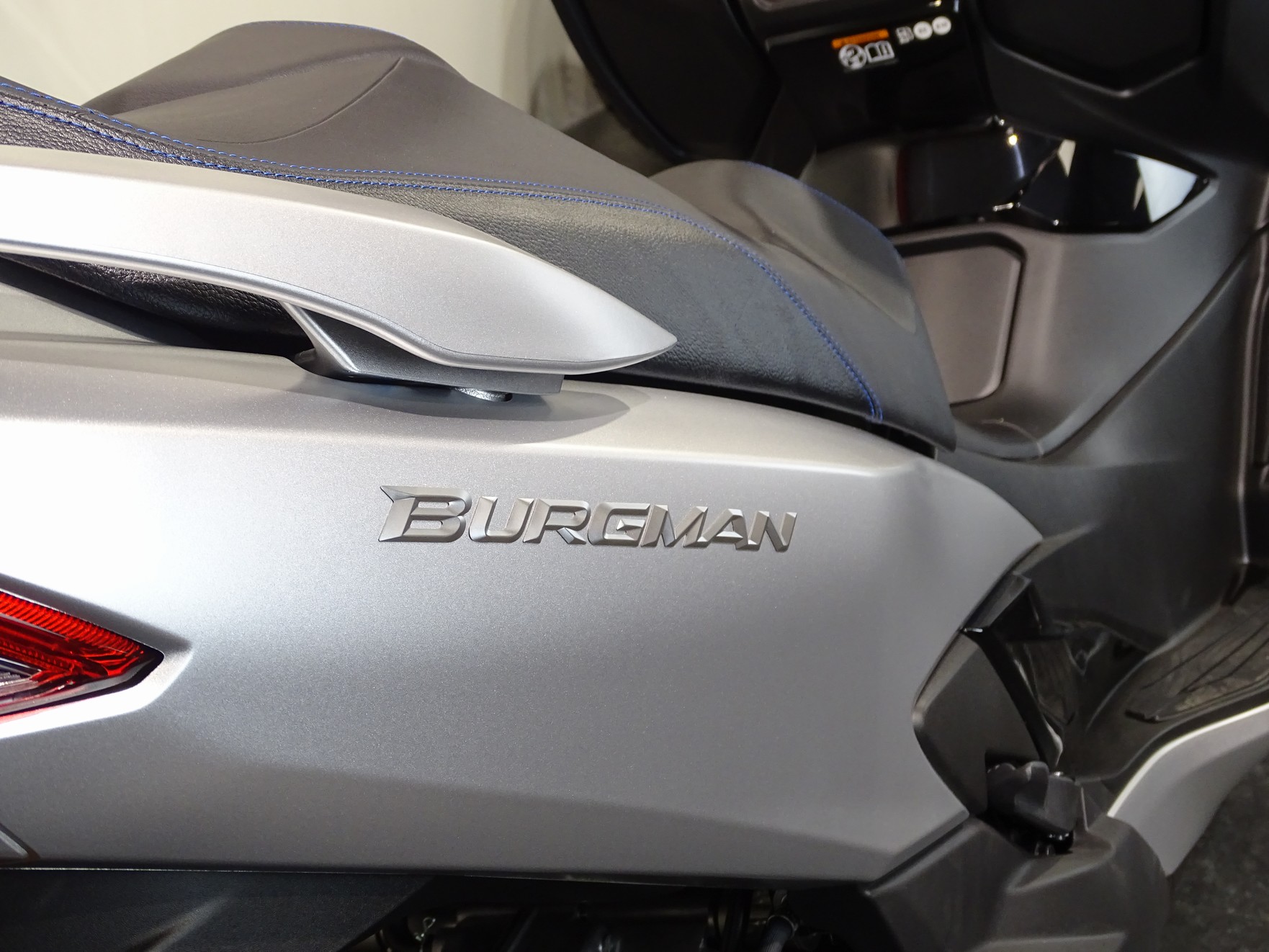 SUZUKI BURGMAN 400 ABS