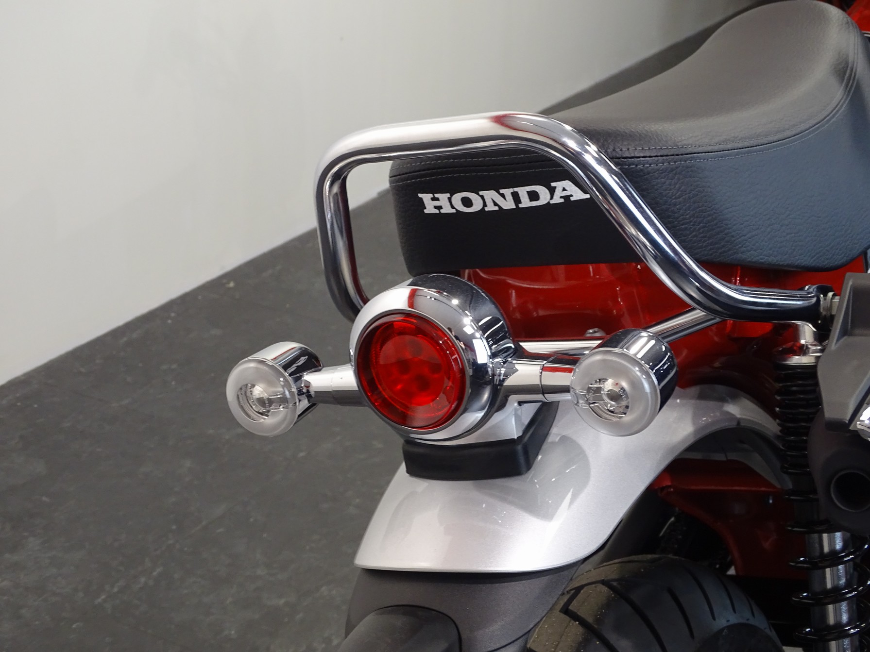 HONDA DAX 125