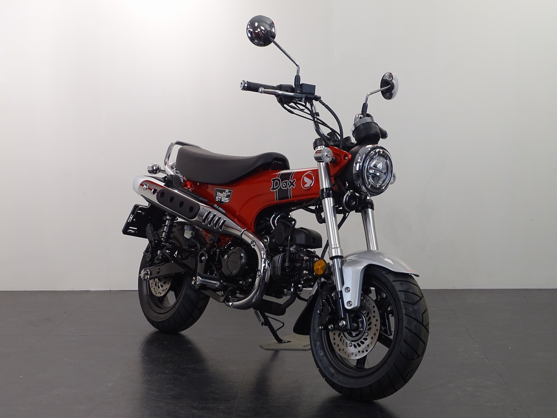 HONDA DAX 125