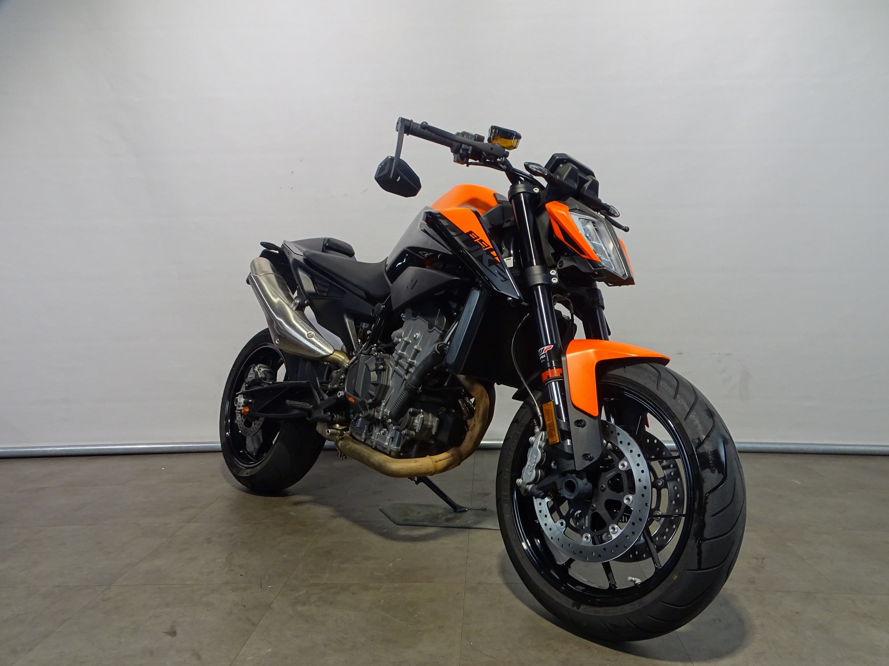 KTM 890 DUKE