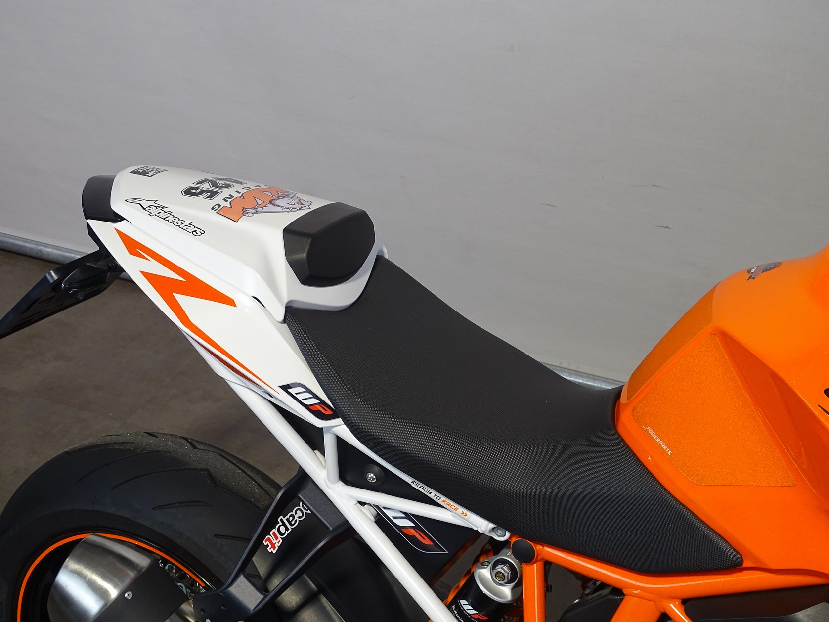 KTM 1290 SUPERDUKE R ABS