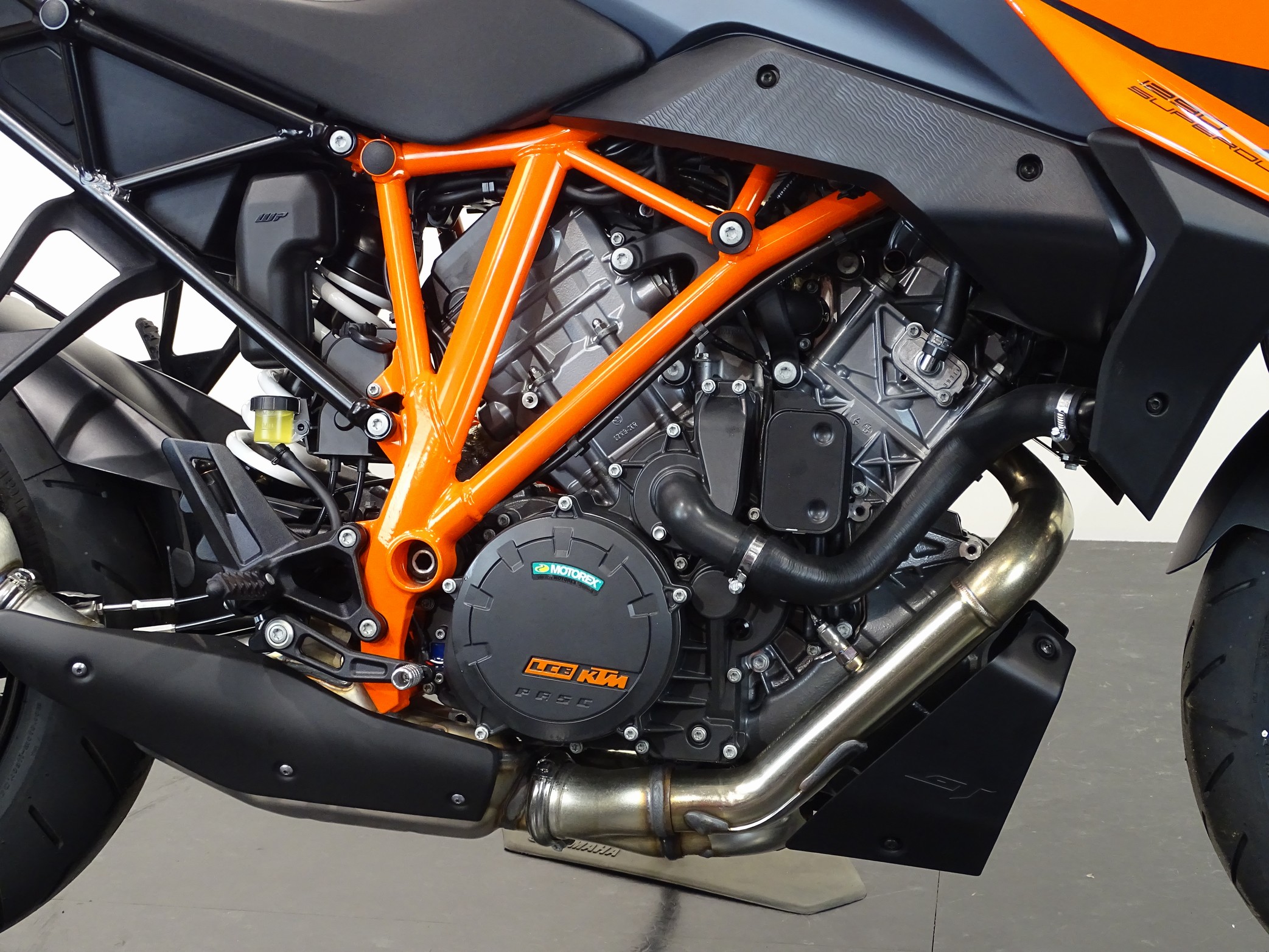 KTM 1290 SUPER DUKE GT