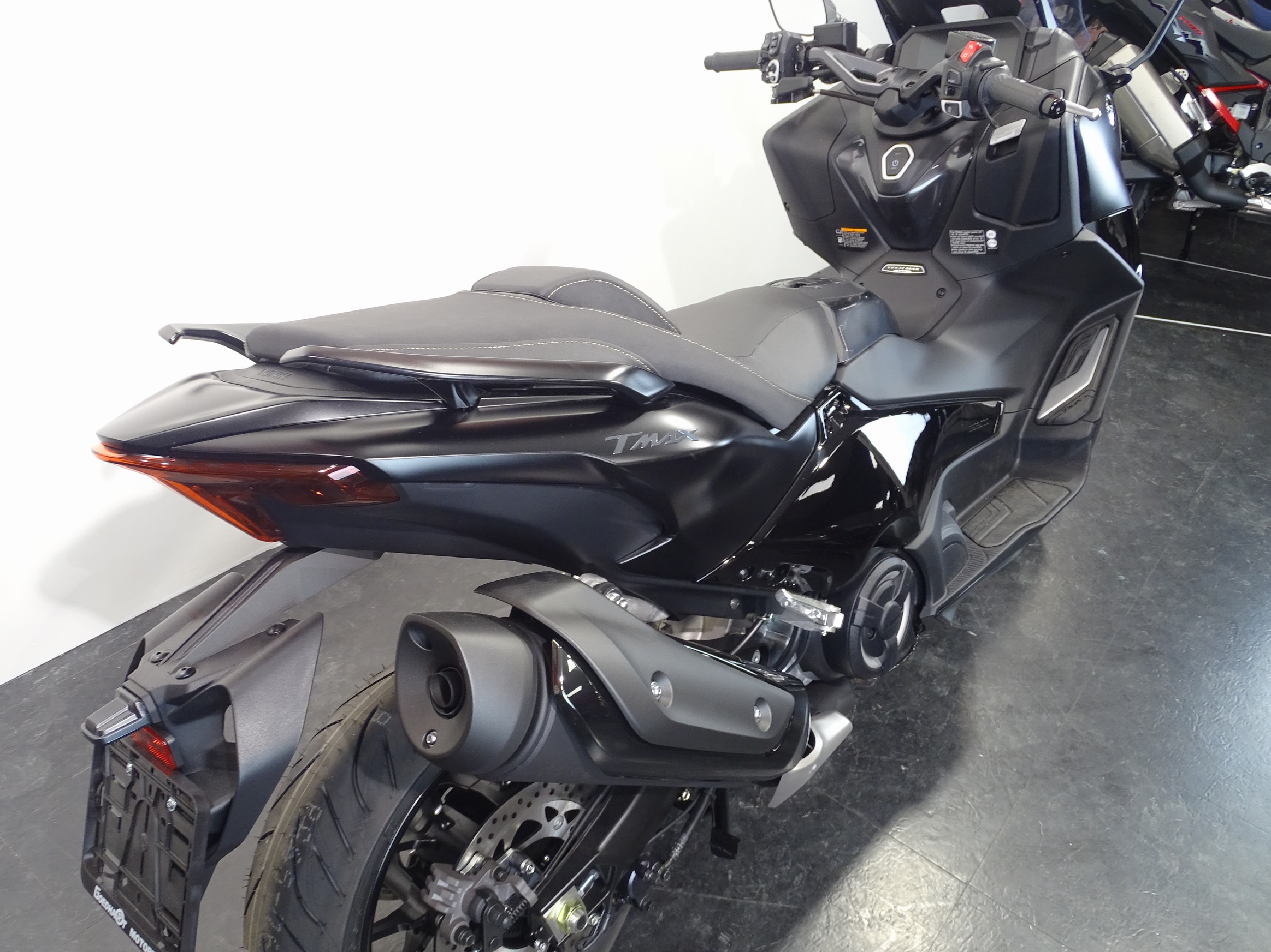 YAMAHA T-MAX TECH MAX