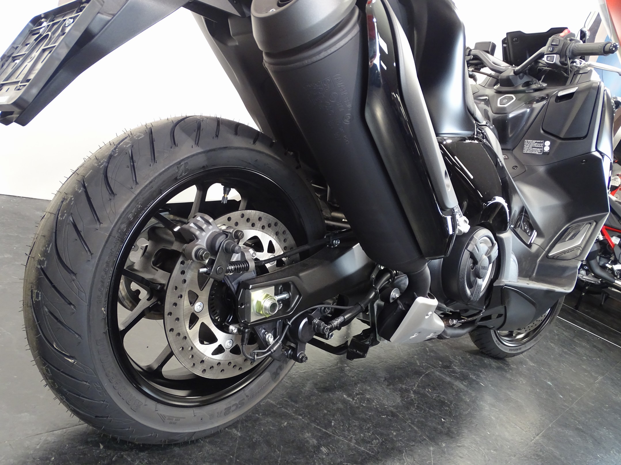 YAMAHA T-MAX TECH MAX