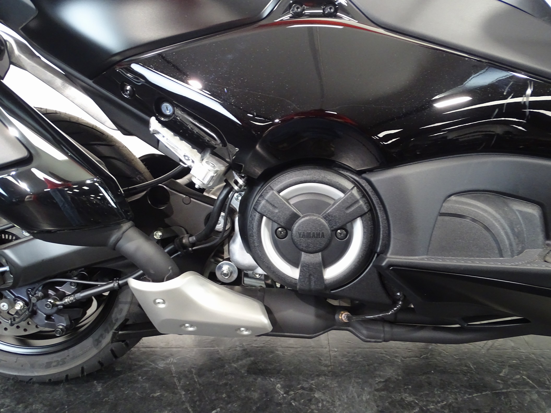 YAMAHA T-MAX TECH MAX