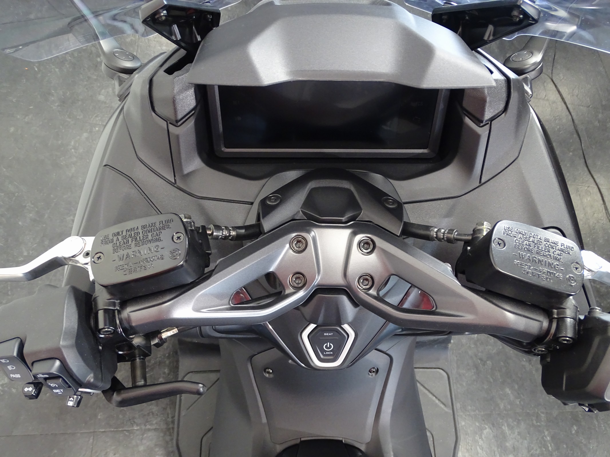 YAMAHA T-MAX TECH MAX