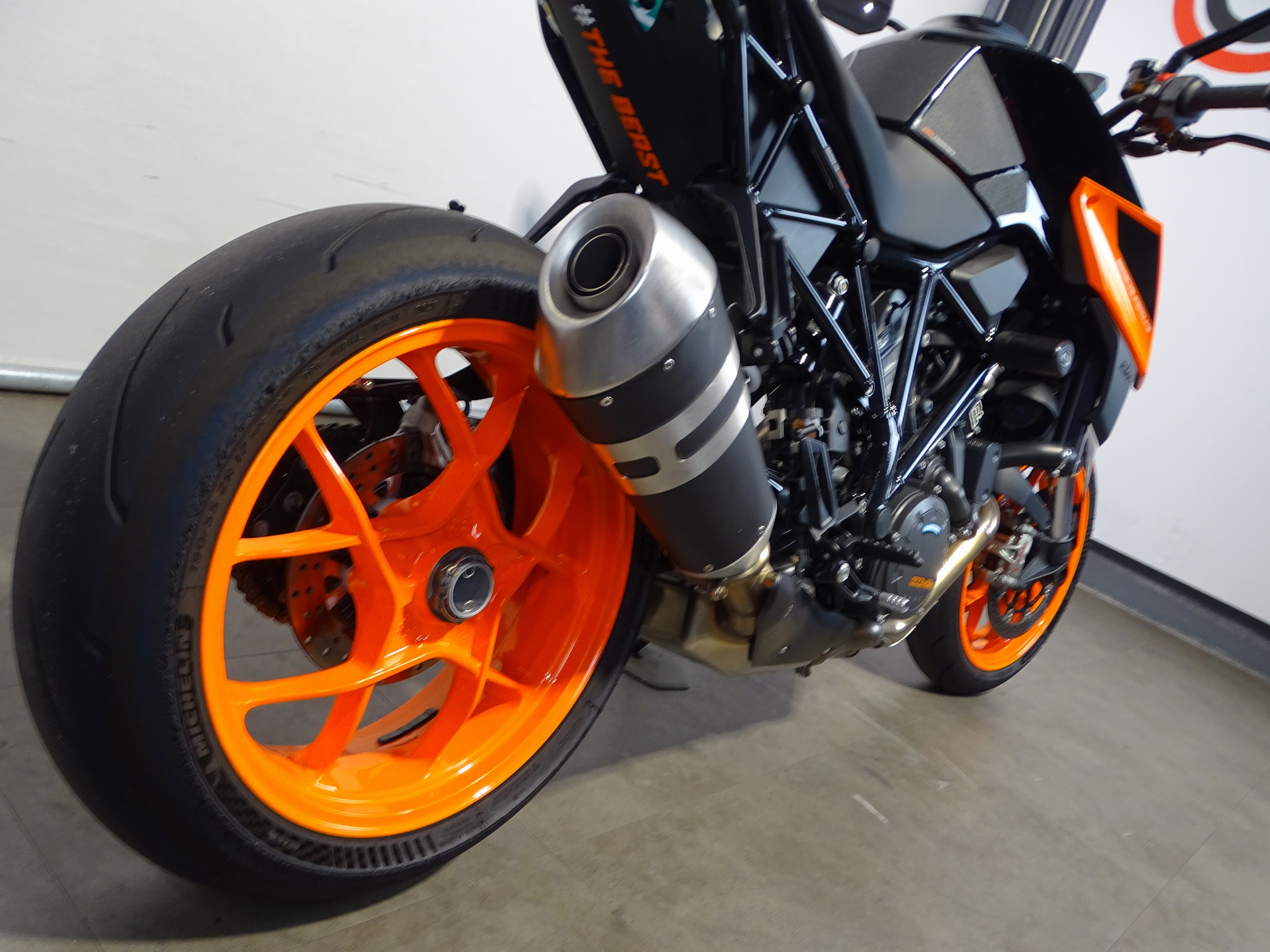 KTM 1290 SUPERDUKE R ABS