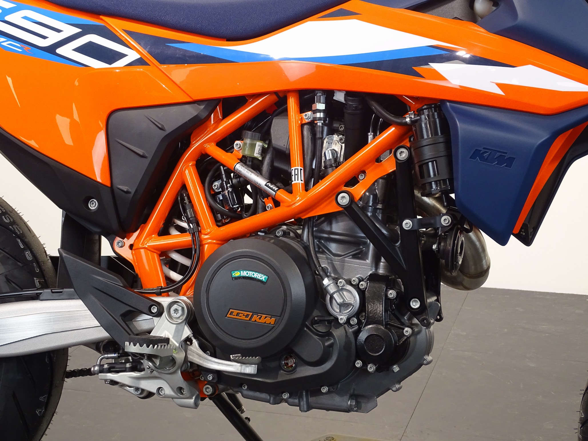 KTM 690 SMC R