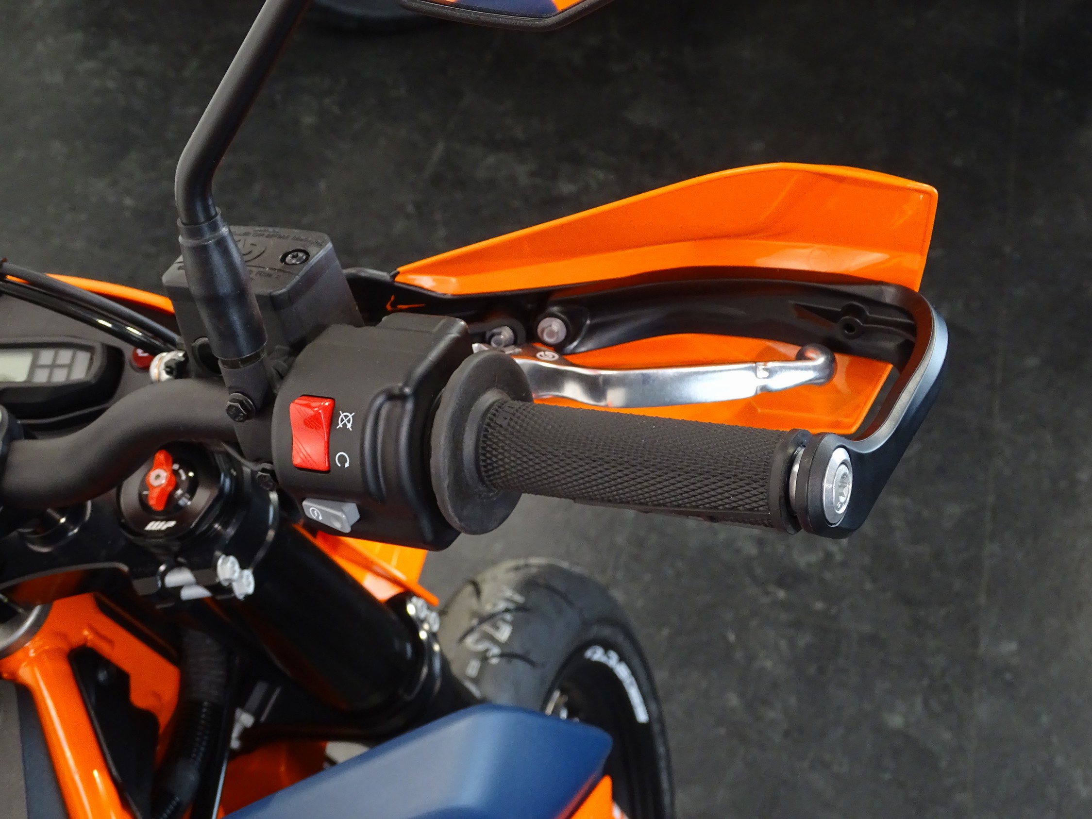 KTM 690 SMC R