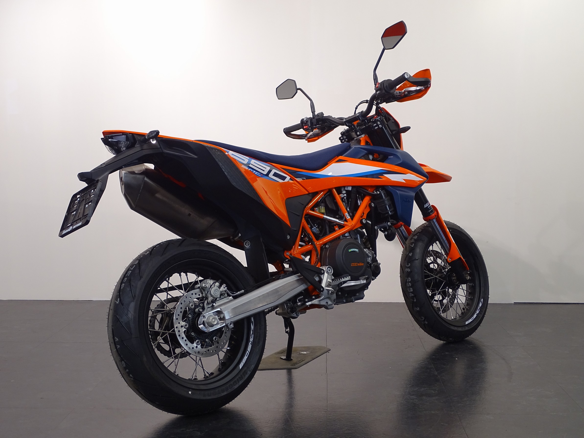 KTM 690 SMC R