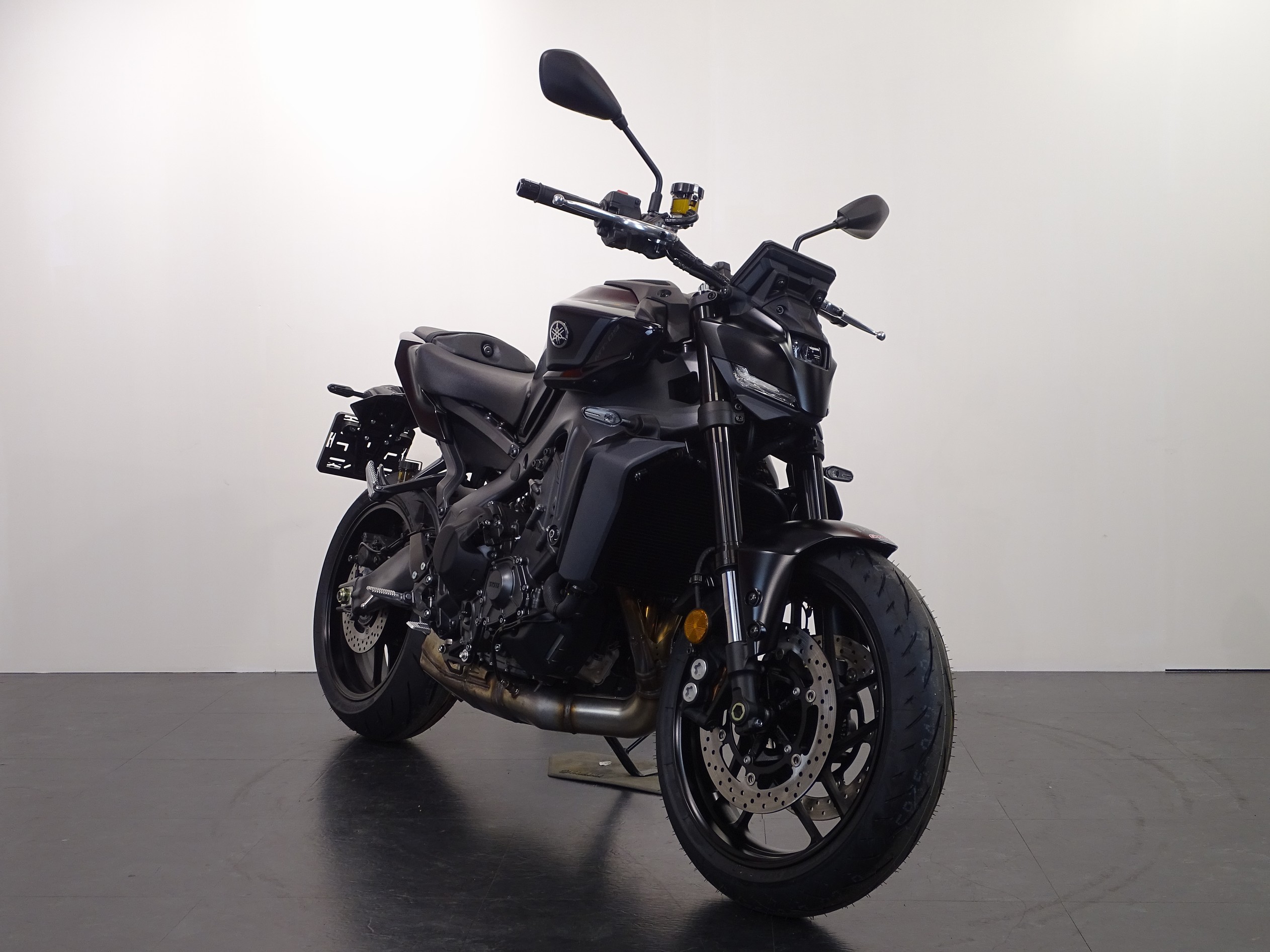 YAMAHA MT-09