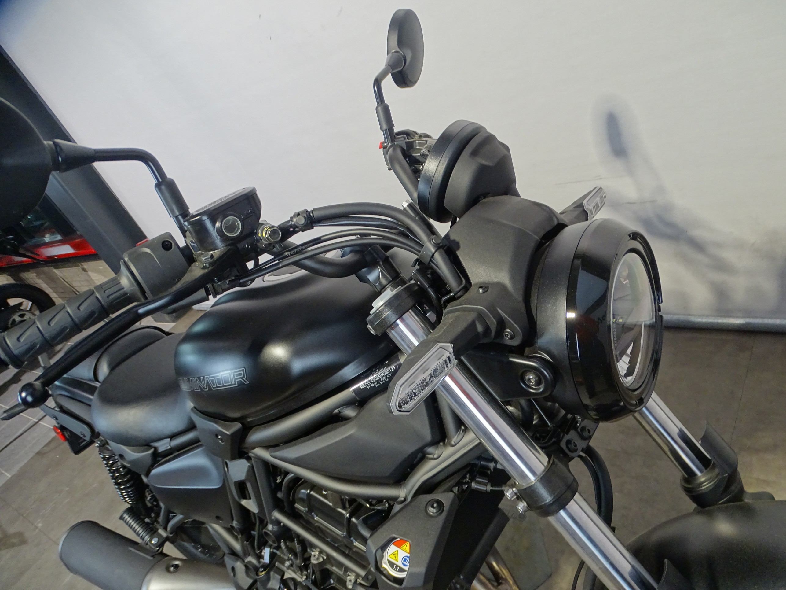 KAWASAKI - ELIMINATOR 500