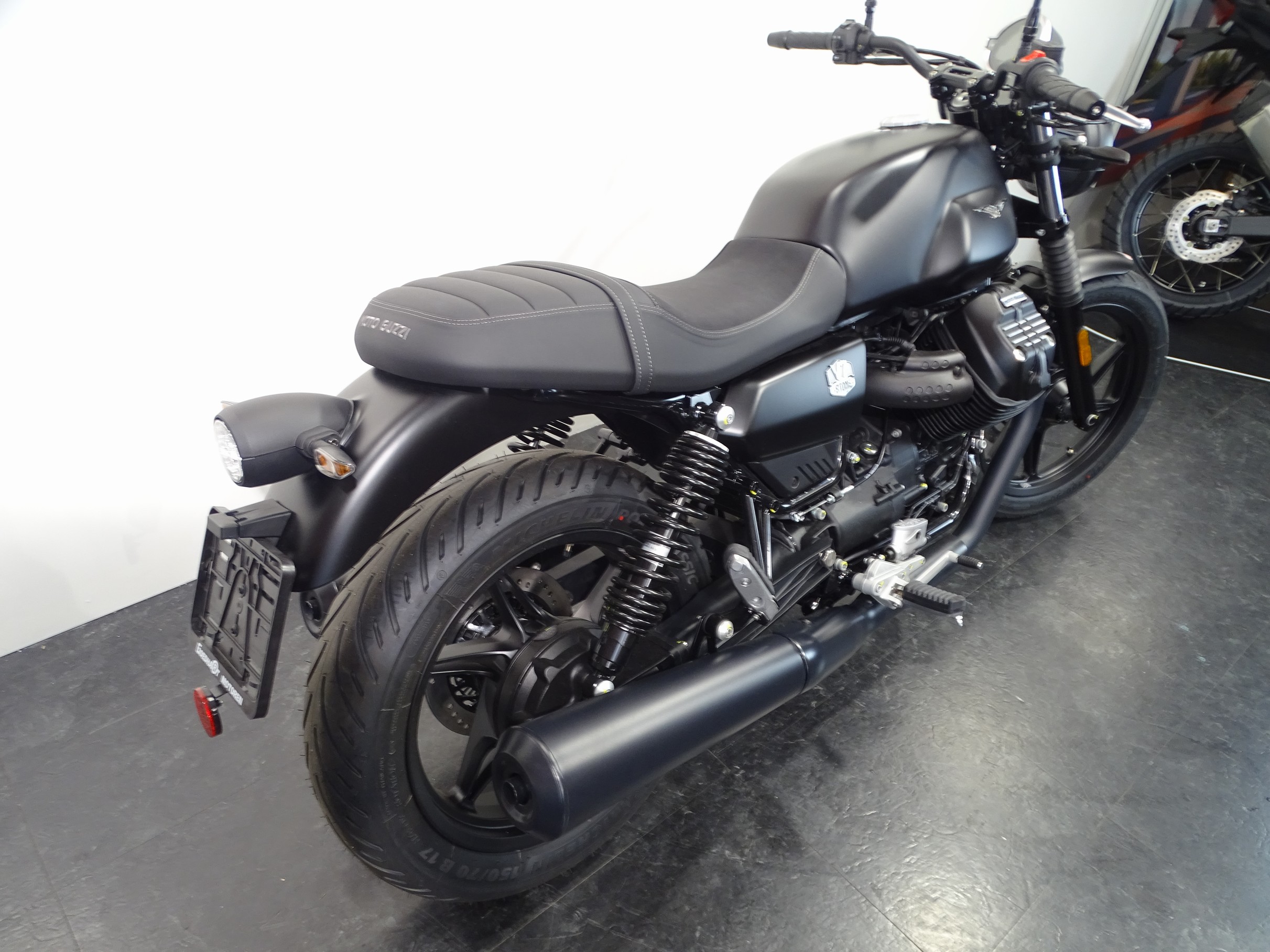 MOTO GUZZI V 7 STONE