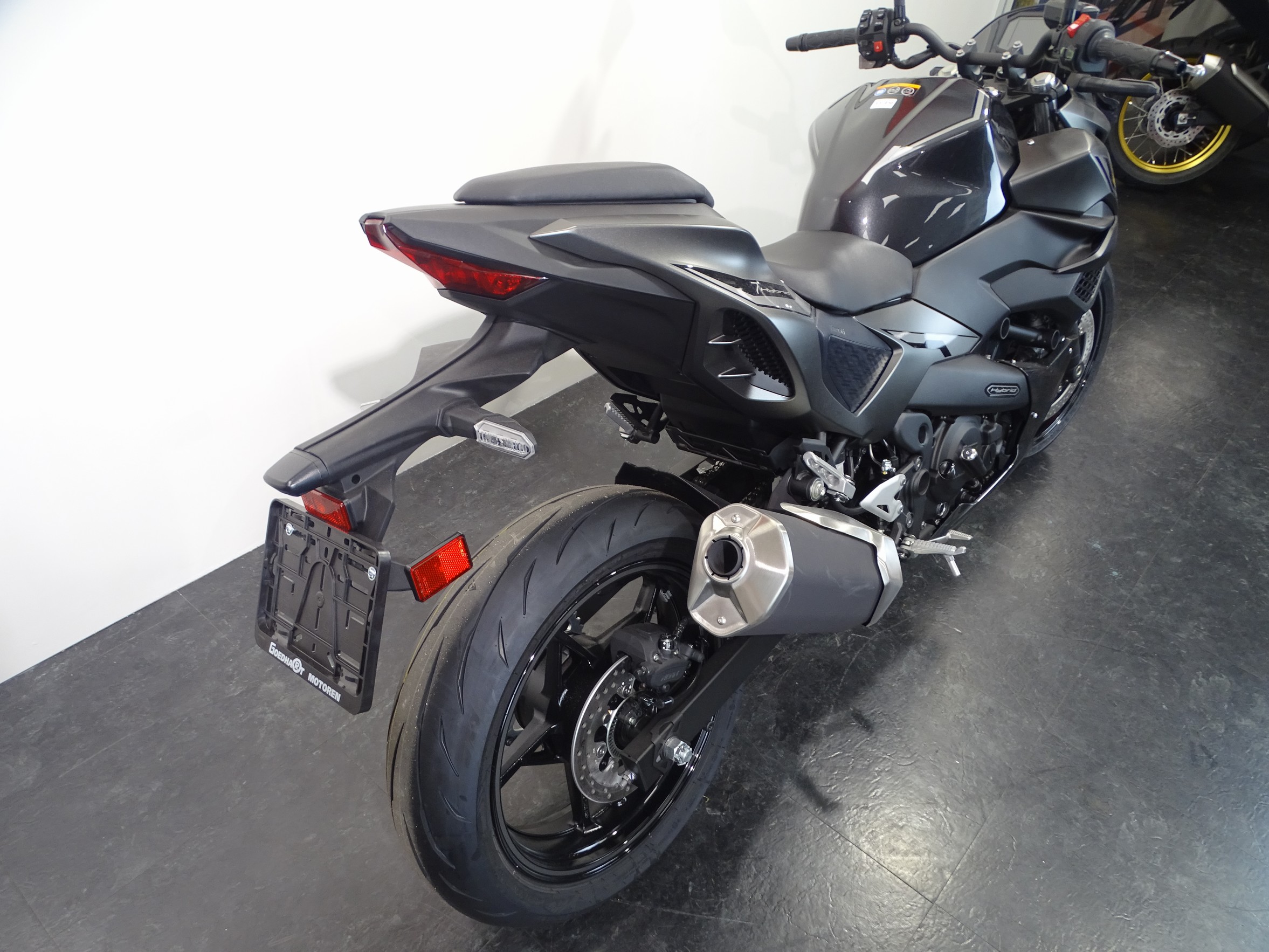 KAWASAKI Z 7 HYBRID