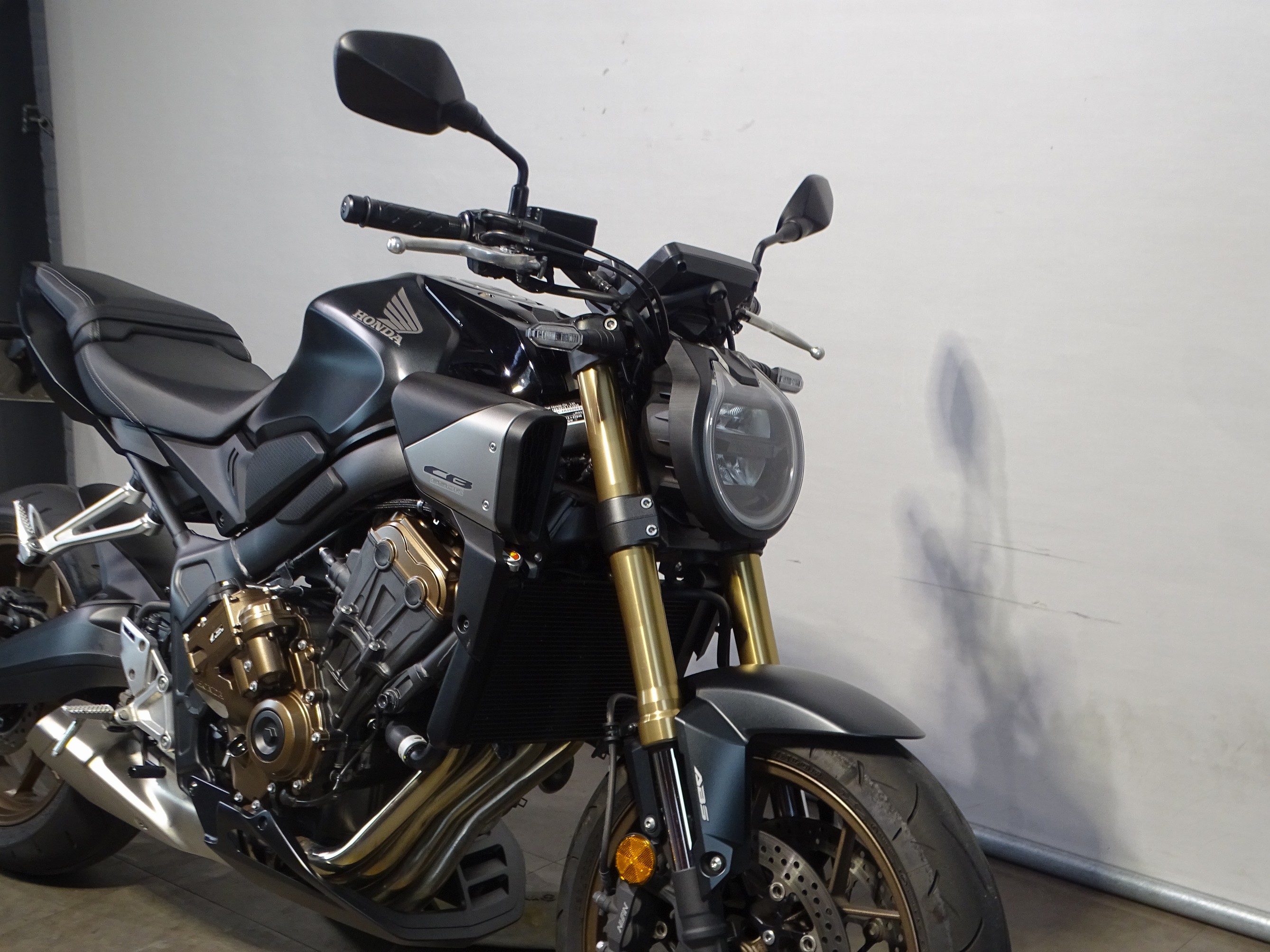 HONDA CB 650 R E-CLUTCH