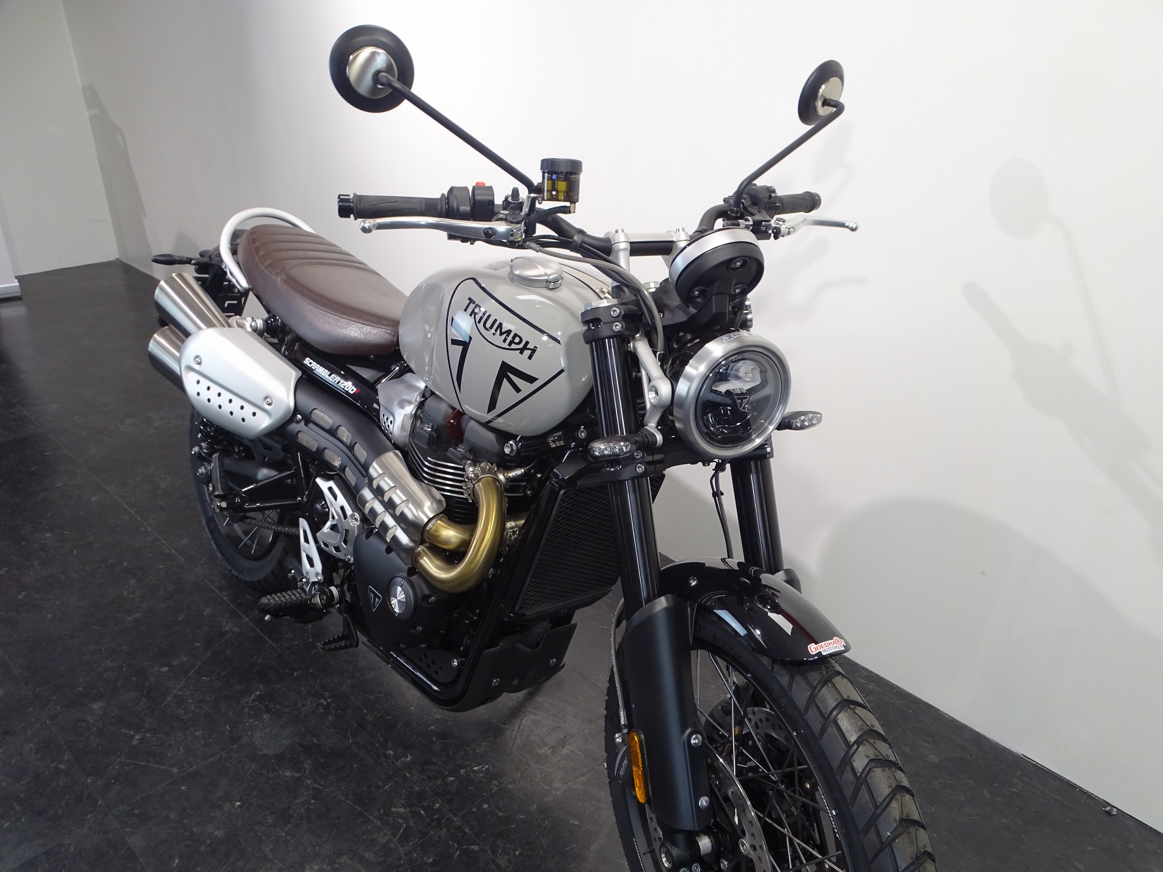 TRIUMPH SCRAMBLER 1200 X