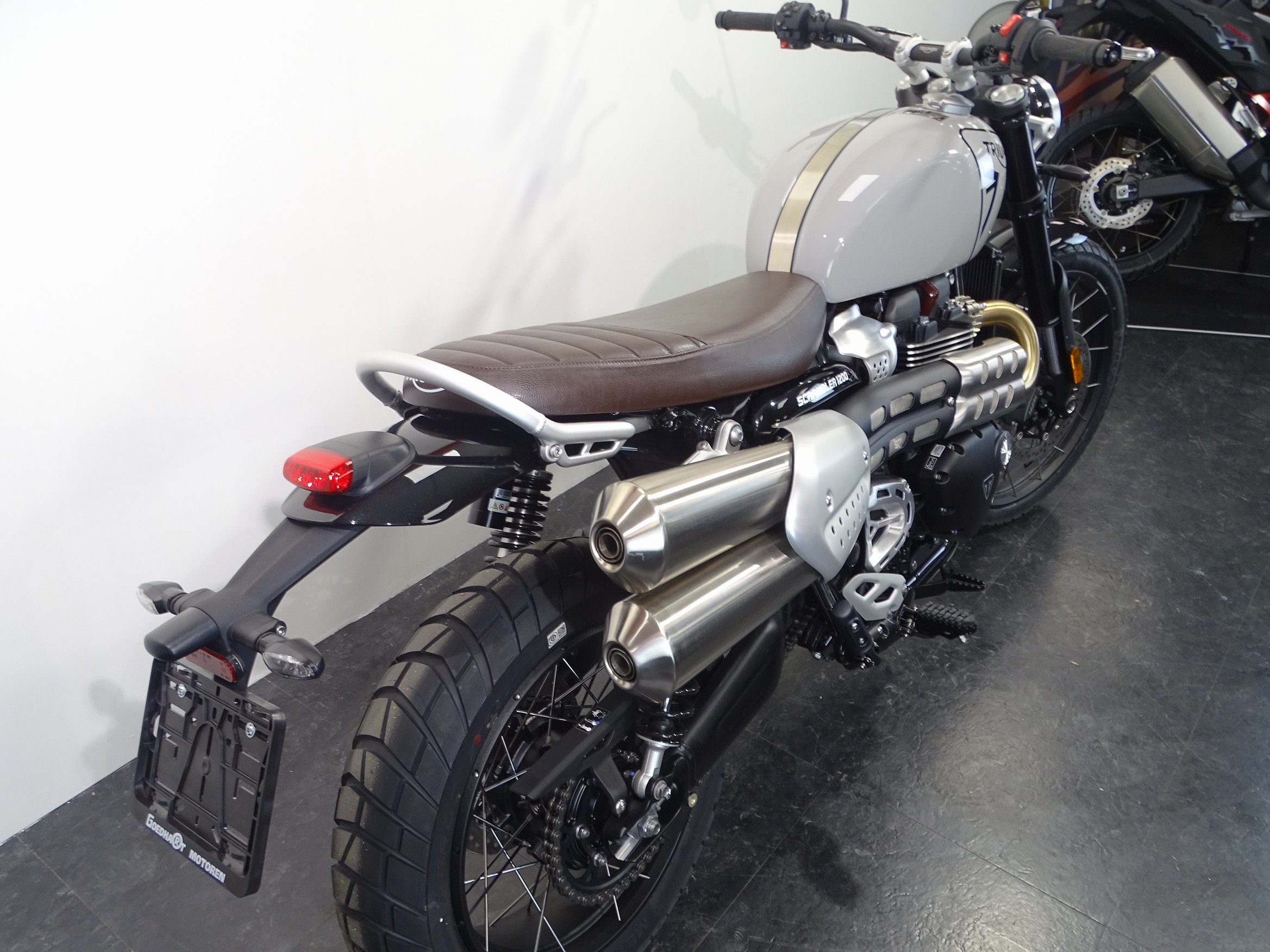 TRIUMPH SCRAMBLER 1200 X