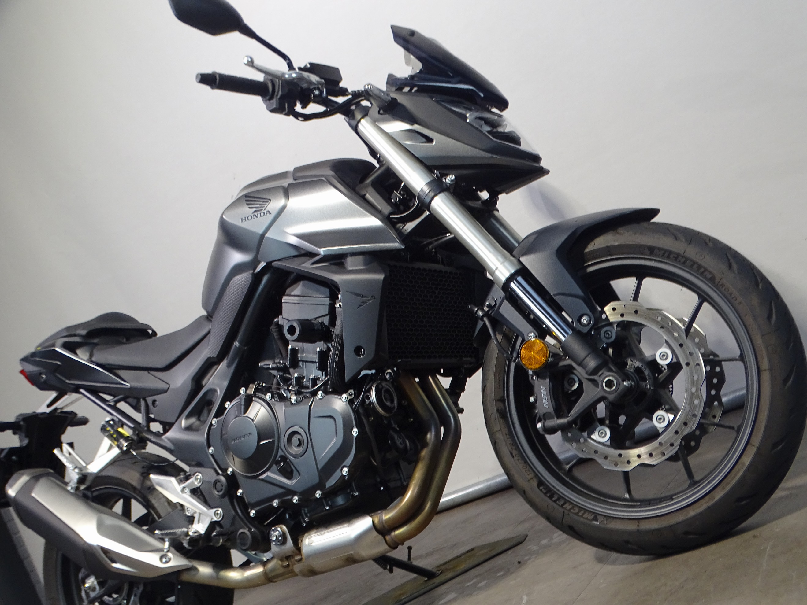 HONDA CB 750 HORNET