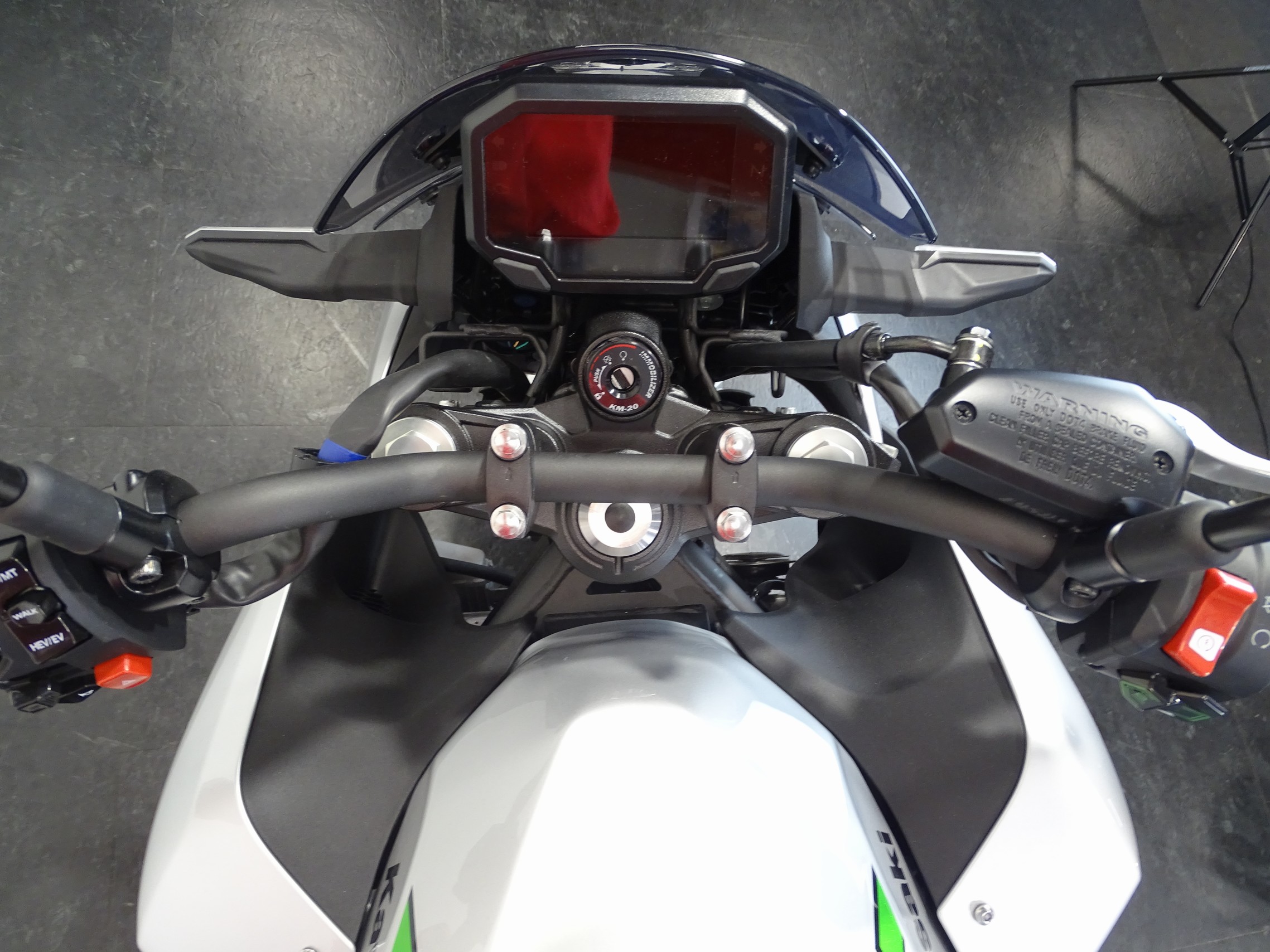 KAWASAKI Z 7 HYBRID