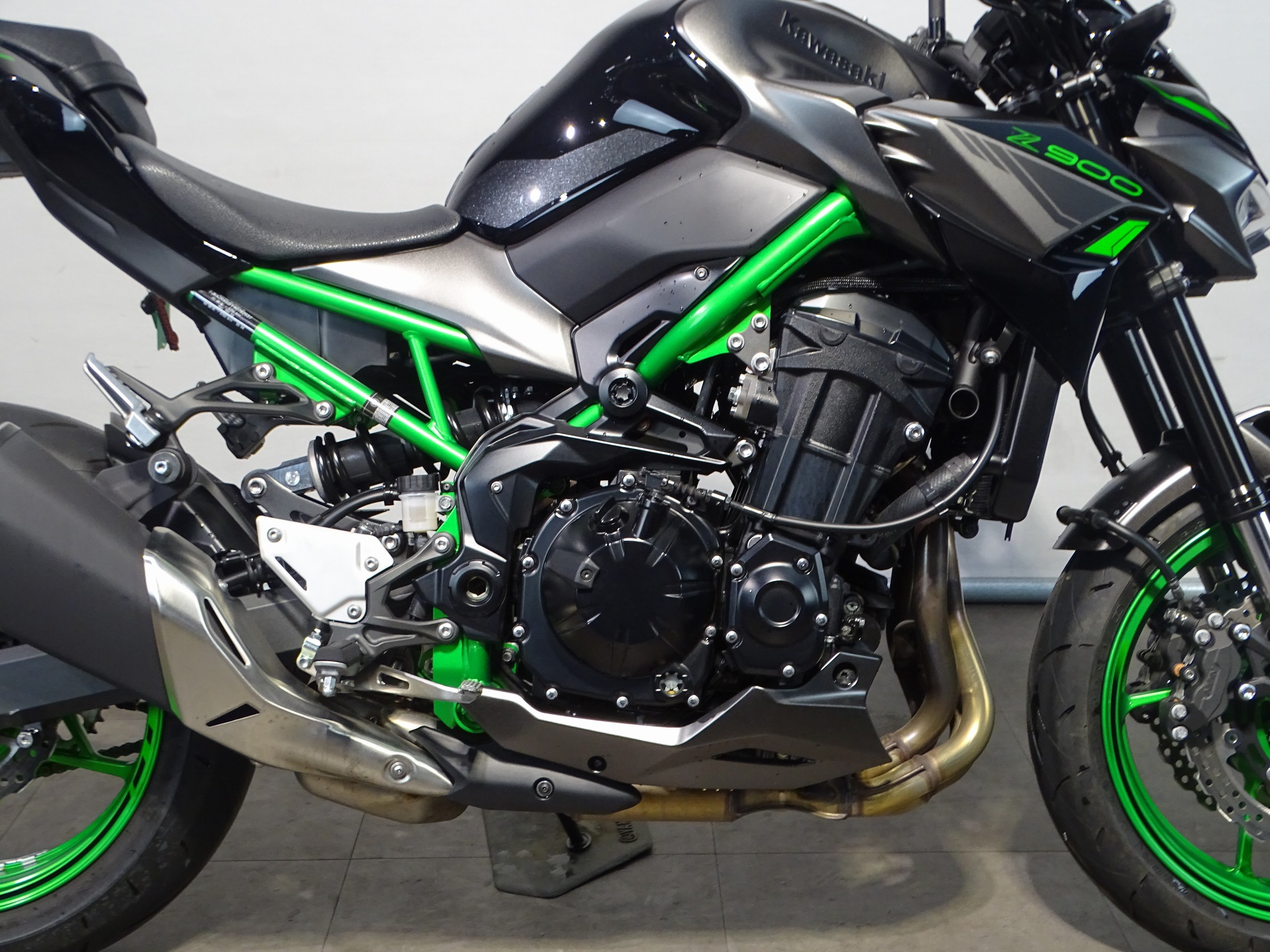 KAWASAKI Z 900