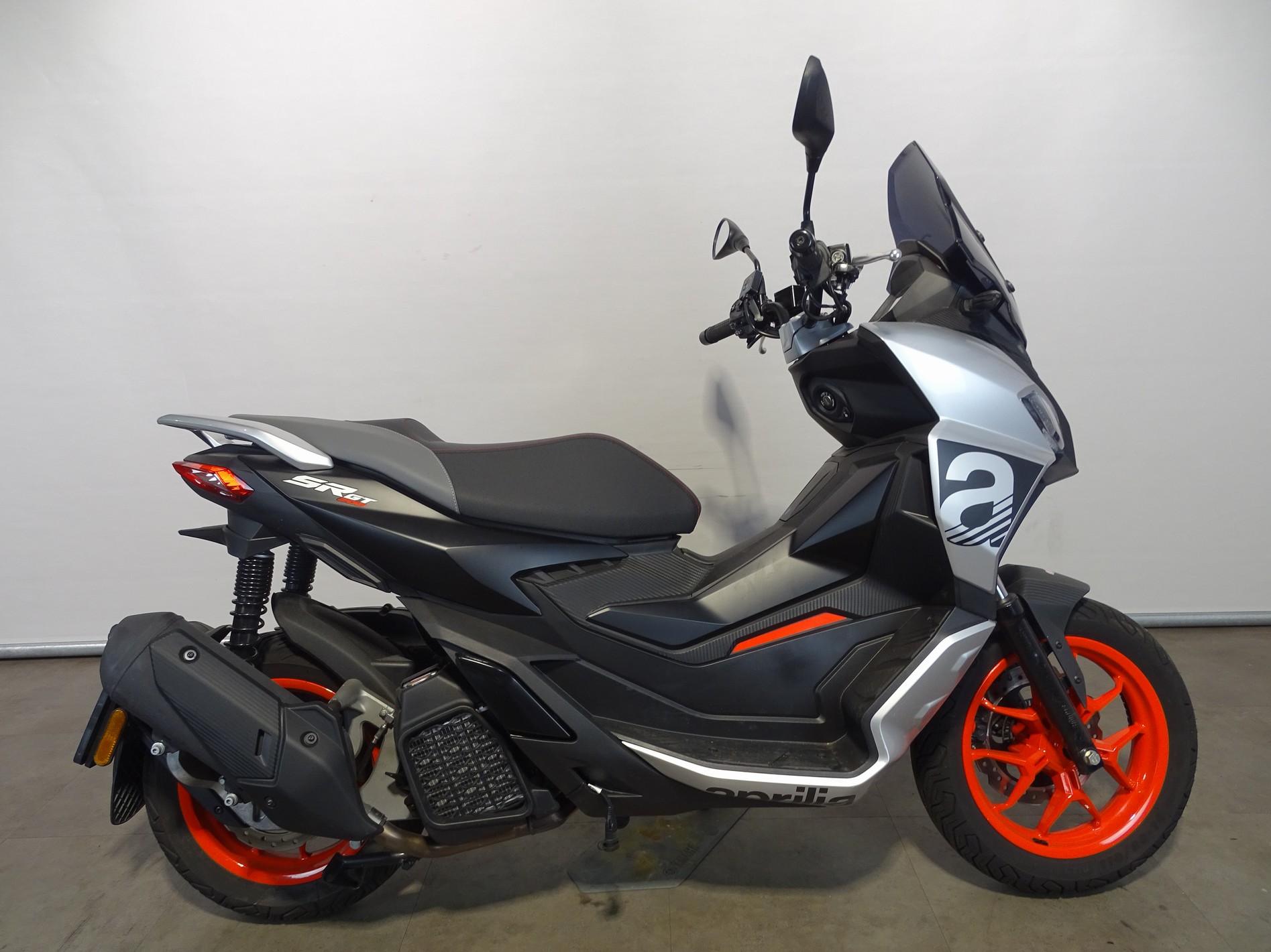 APRILIA SR GT SPORT 200