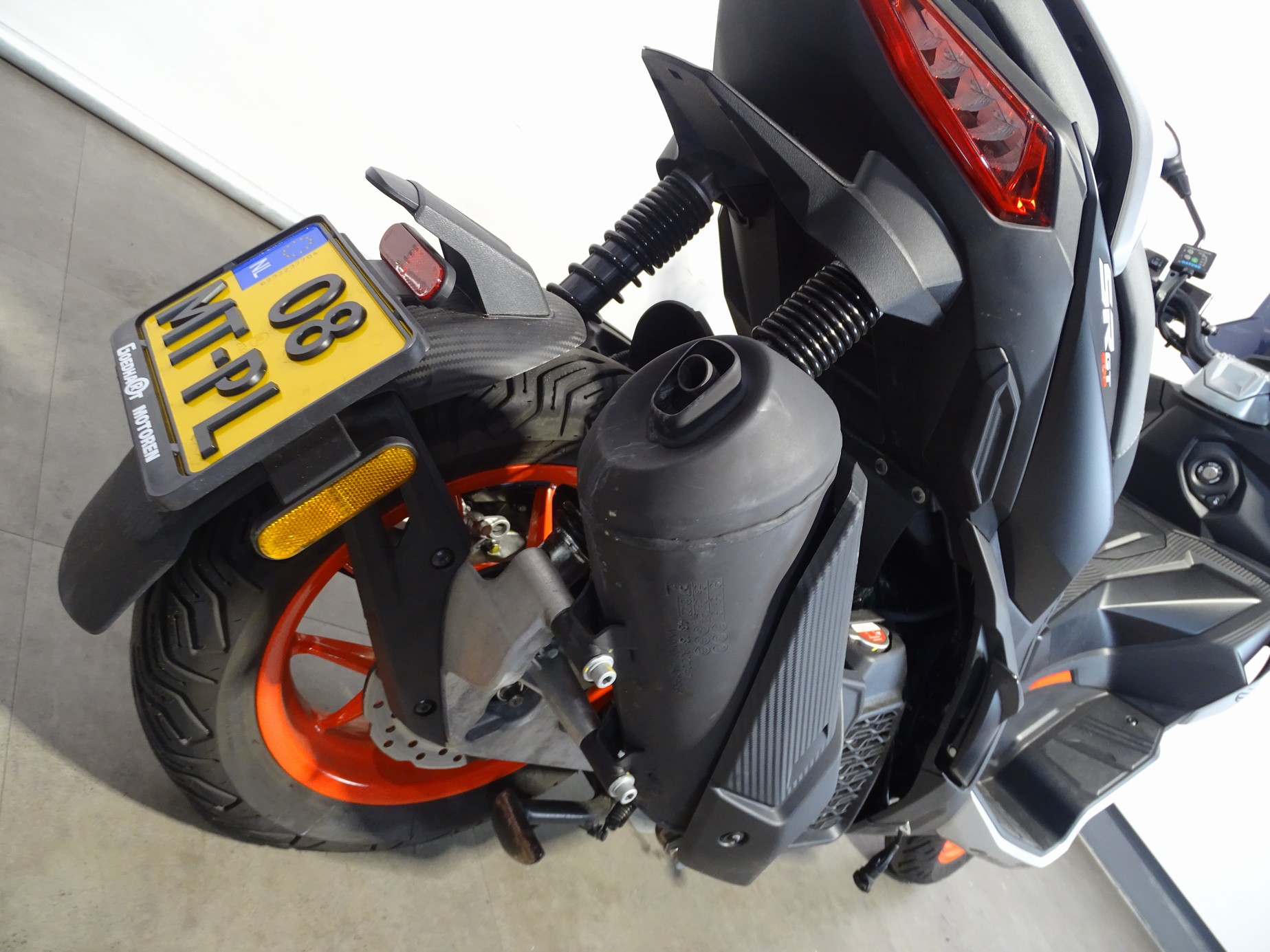 APRILIA SR GT SPORT 200