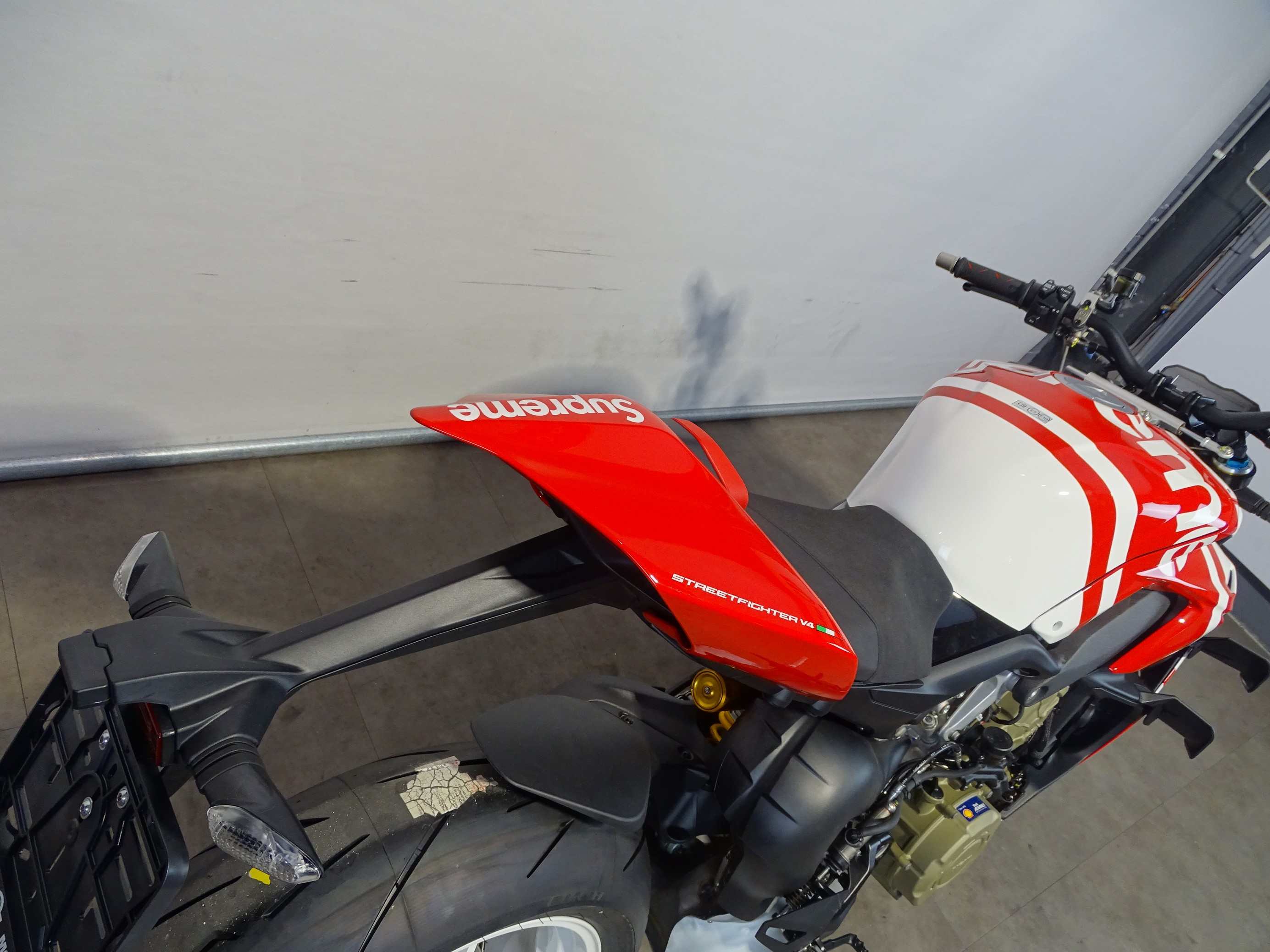 DUCATI STREETFIGHTER V4 S SUPREME