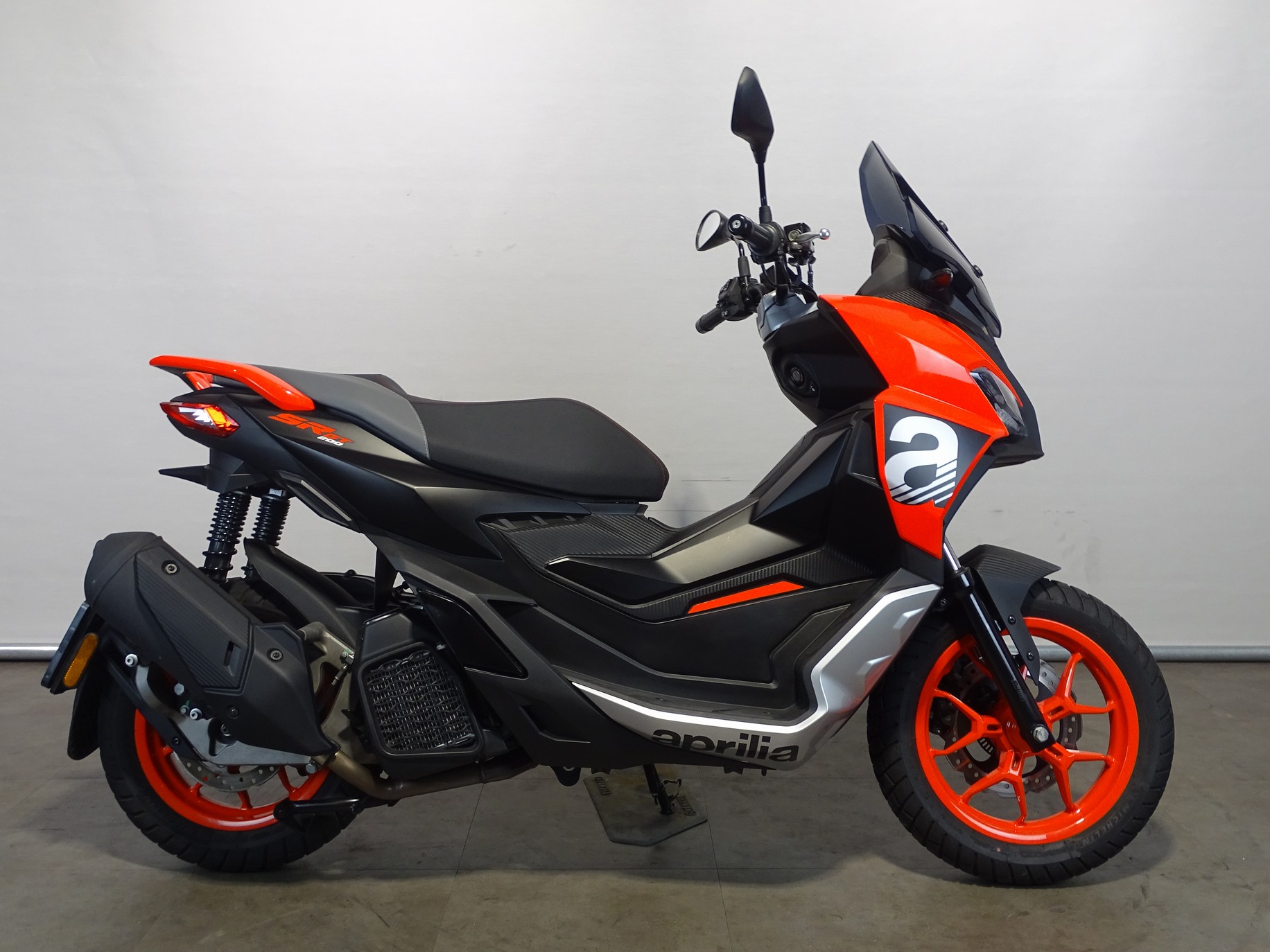 APRILIA SR GT SPORT 200