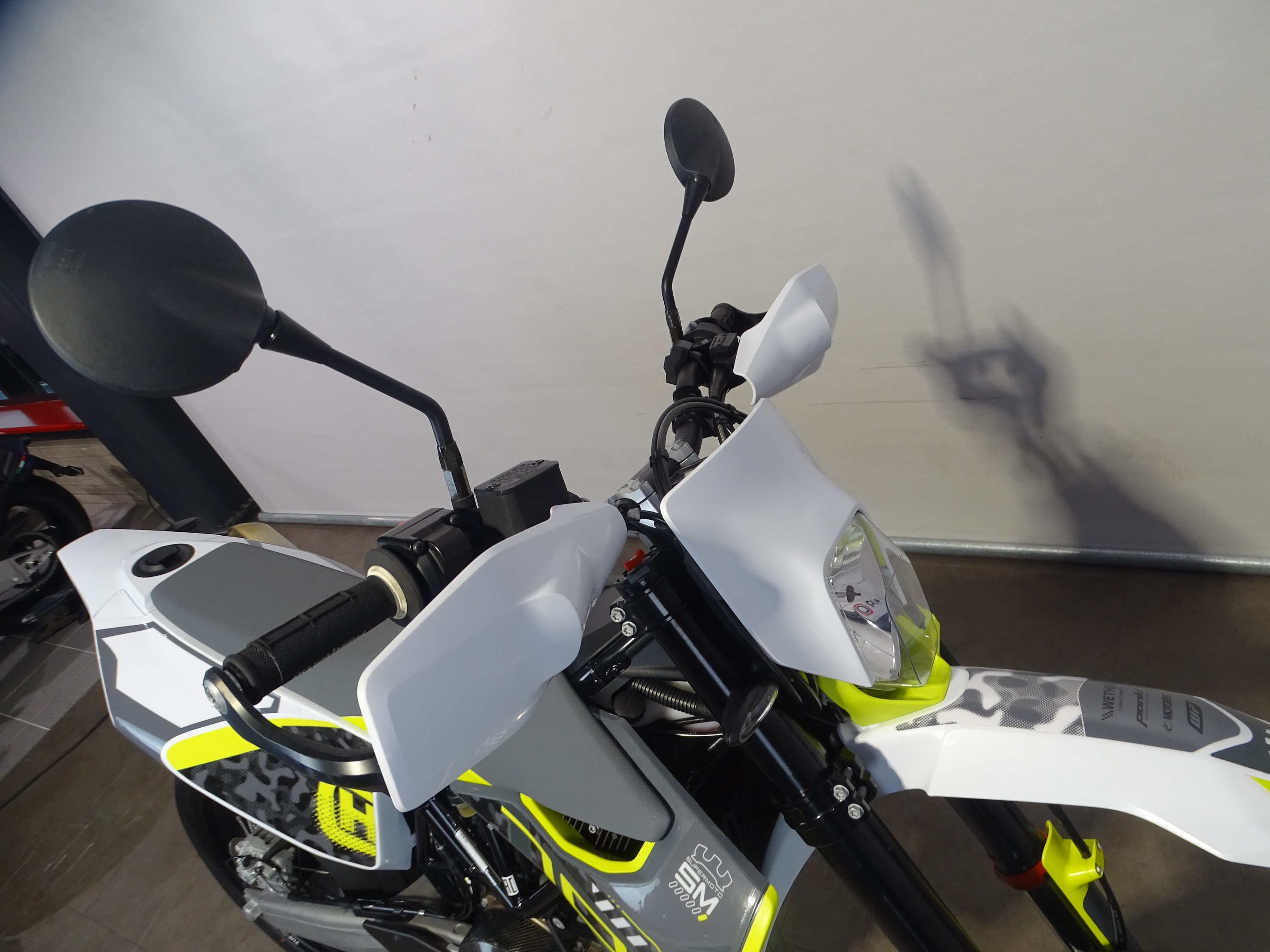 HUSQVARNA 701 SM
