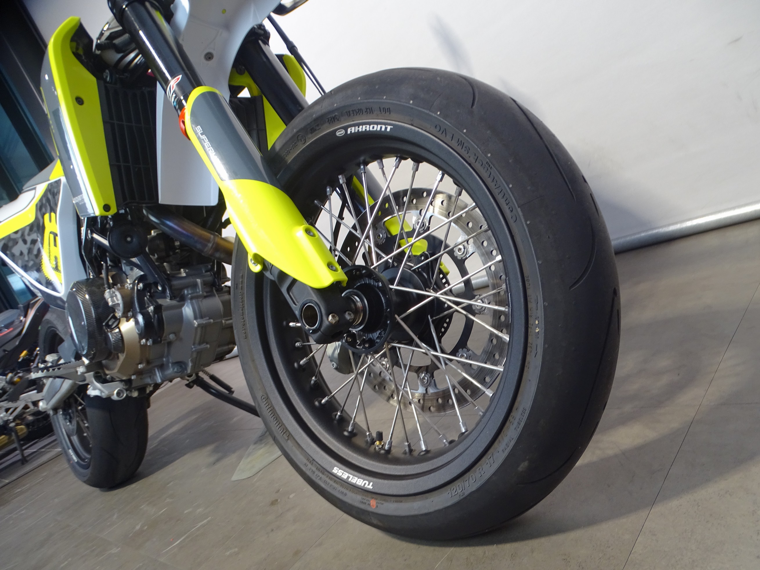 HUSQVARNA 701 SM