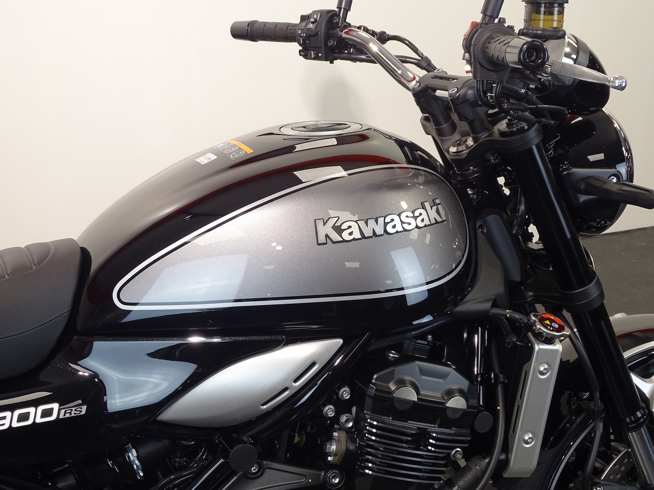 KAWASAKI Z 900 RS