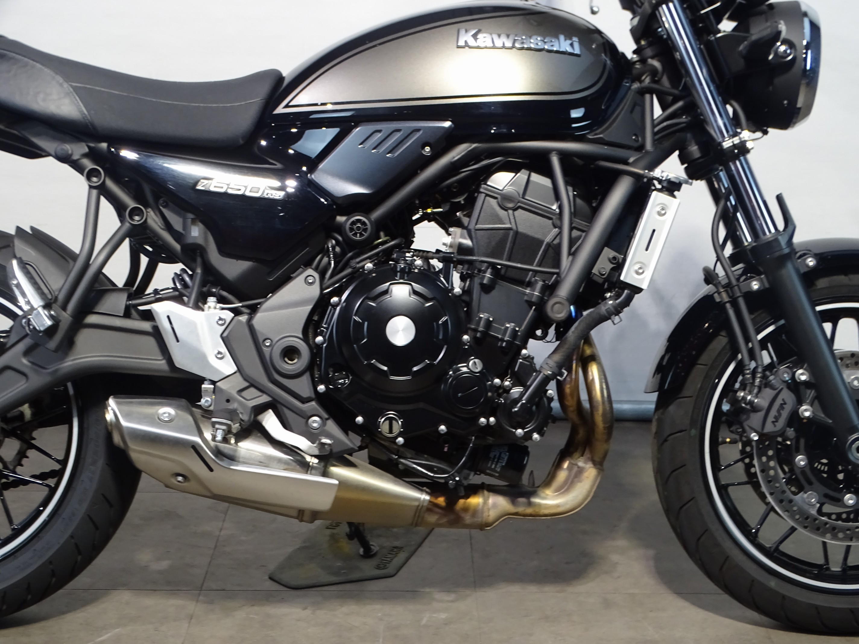 KAWASAKI Z 650 RS