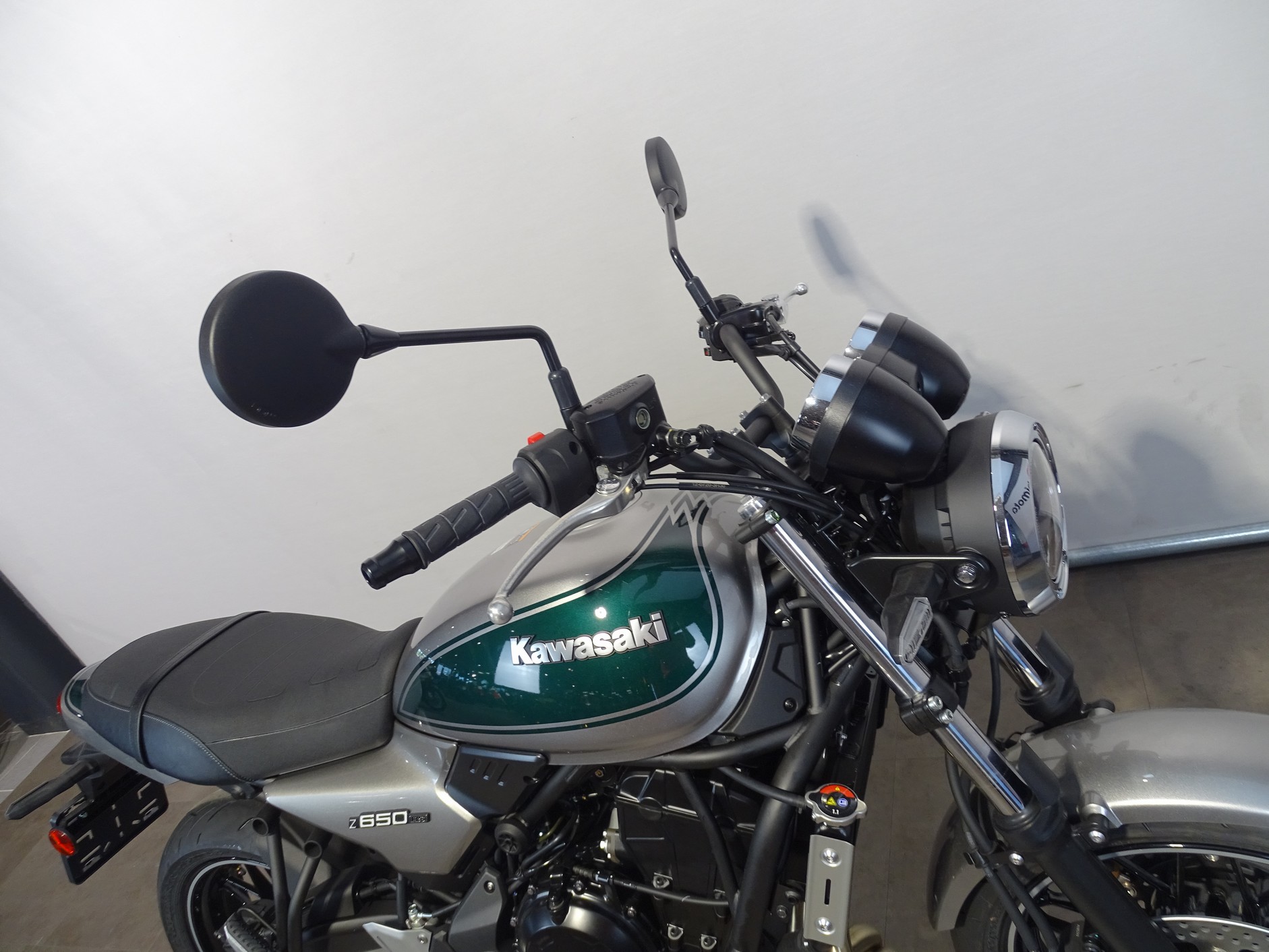 KAWASAKI Z 650 RS