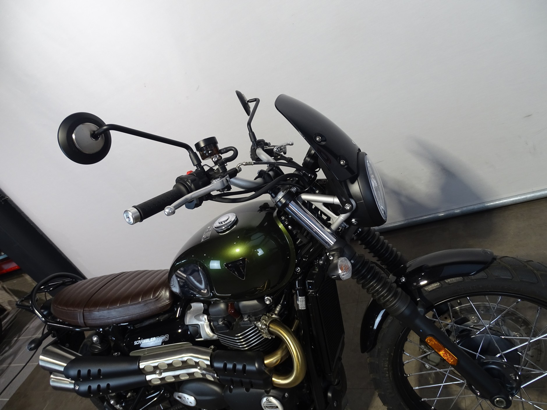 TRIUMPH SCRAMBLER 900 CHROME EDITION