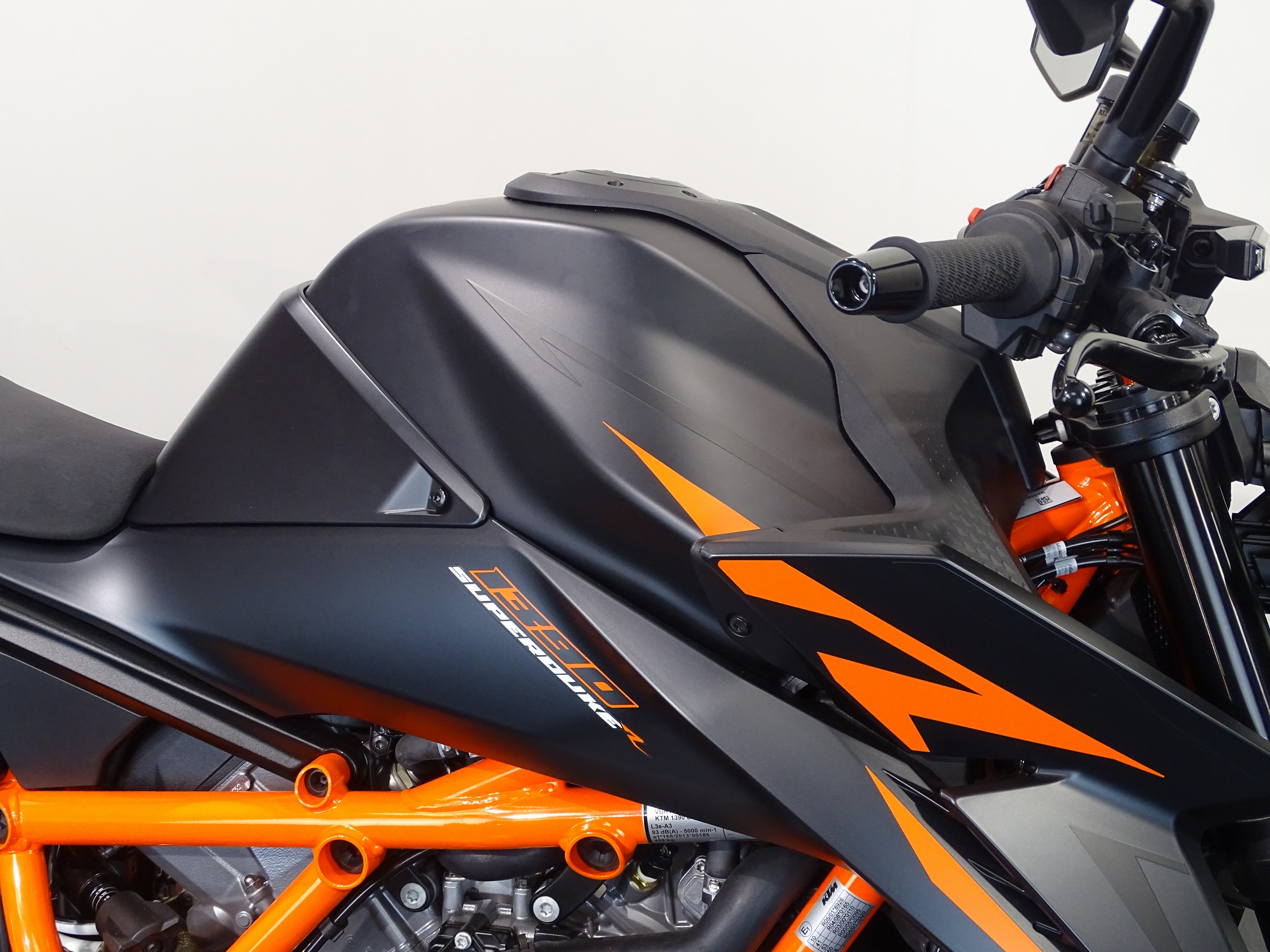 KTM 1390 SUPERDUKE R