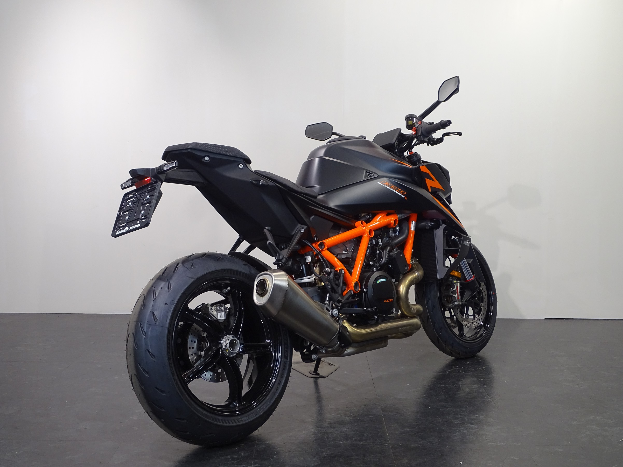 KTM 1390 SUPERDUKE R