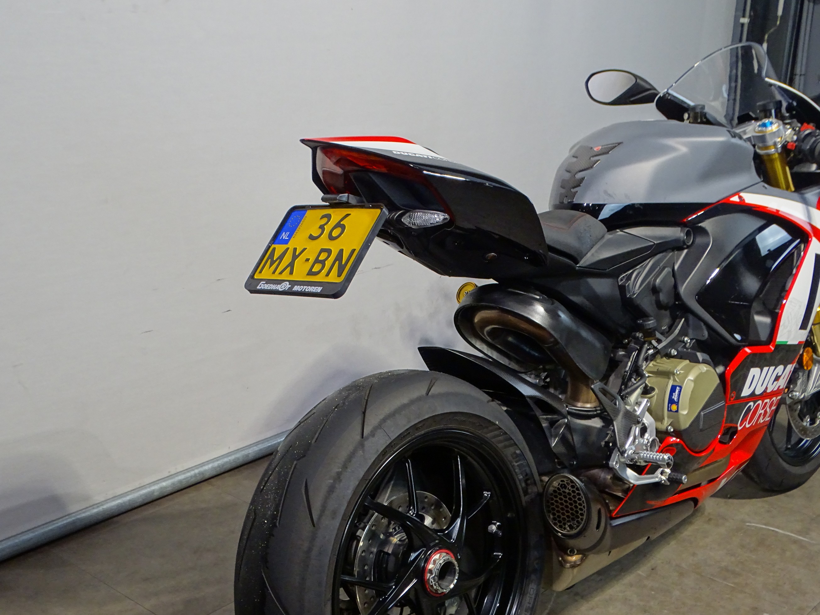 DUCATI PANIGALE V2 SUPERQUADRO FINAL