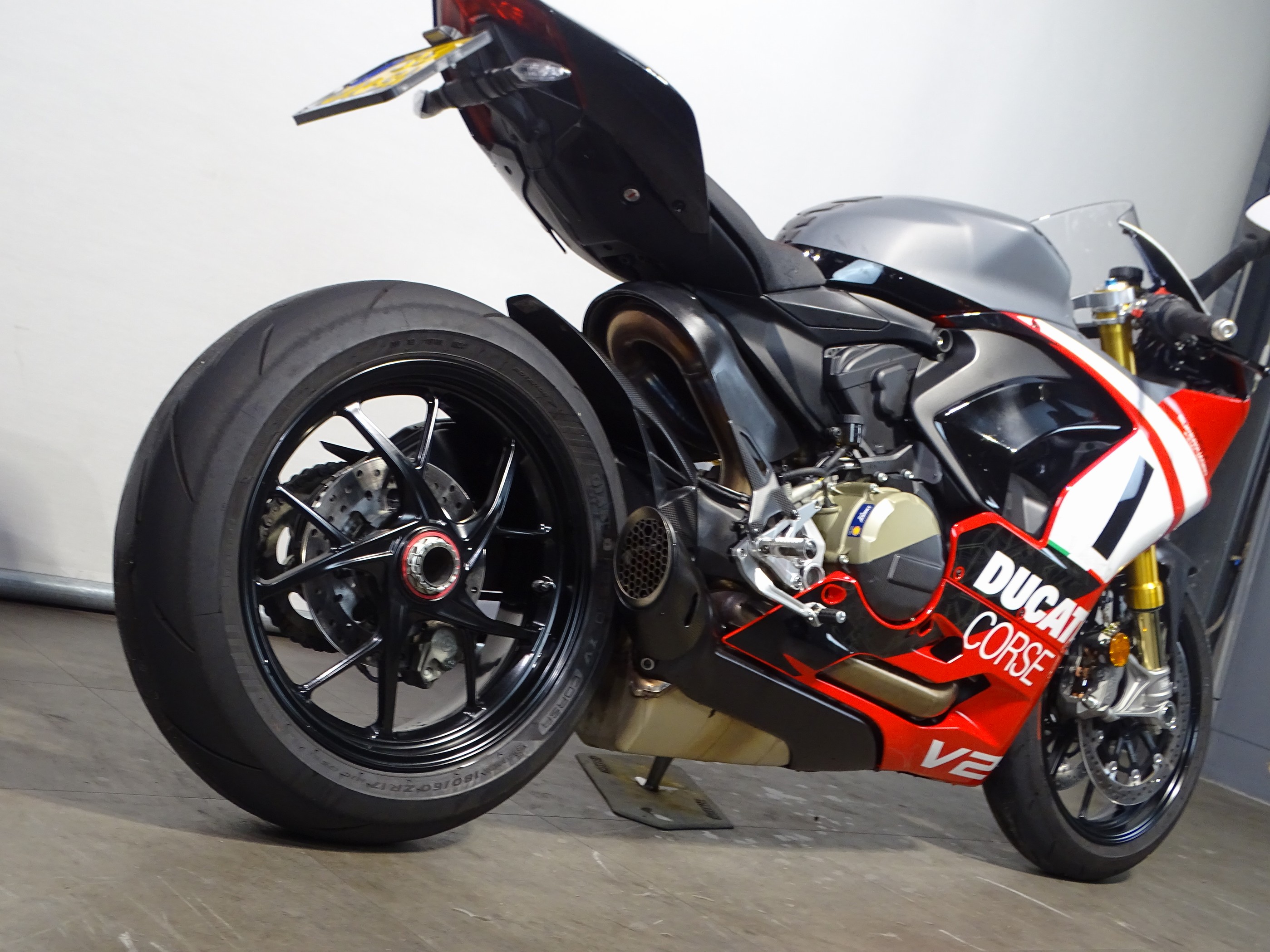 DUCATI PANIGALE V2 SUPERQUADRO FINAL